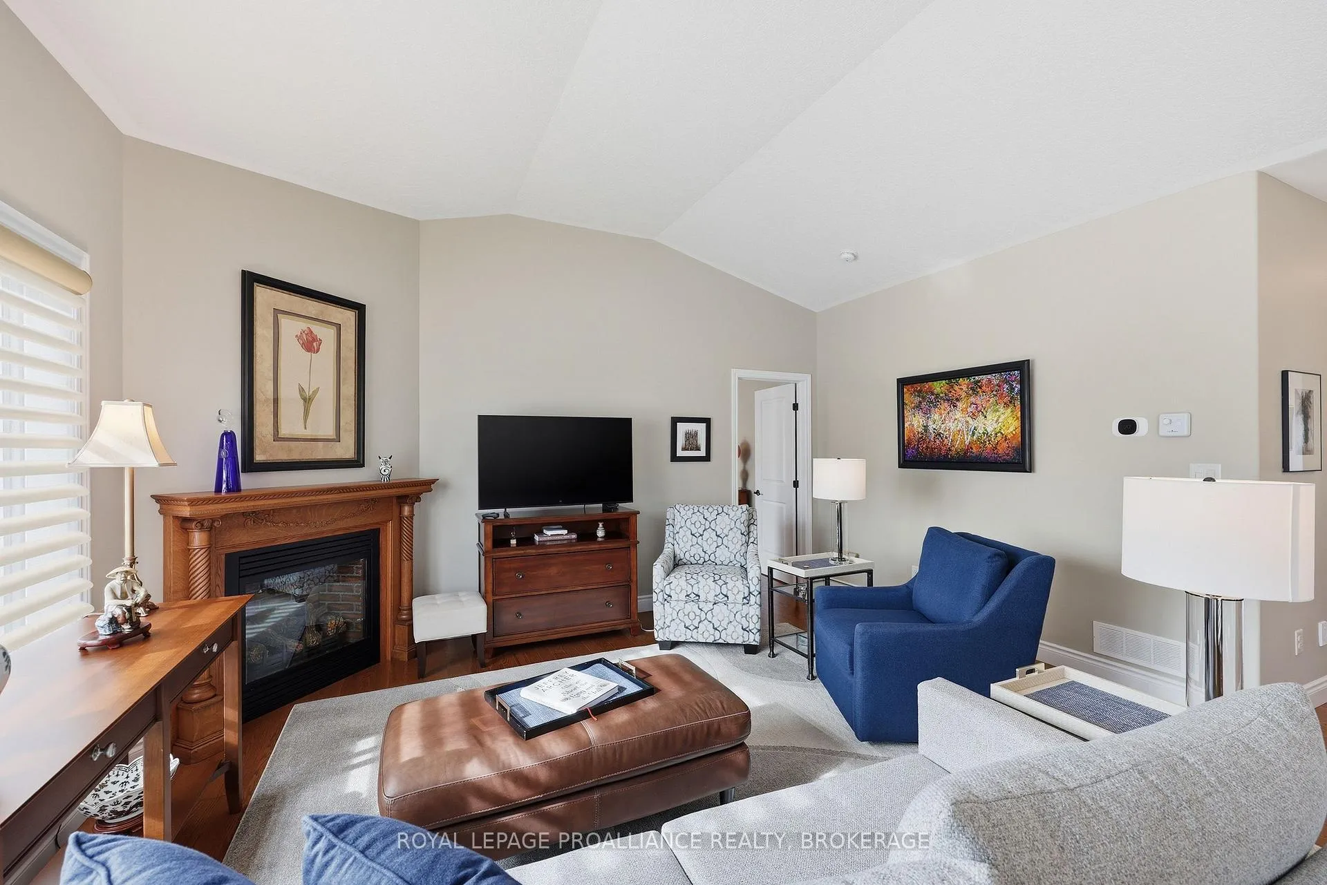 Photo 20 of 150 Sorbie Crescent, Loyalist, Amherstview — HOMEH