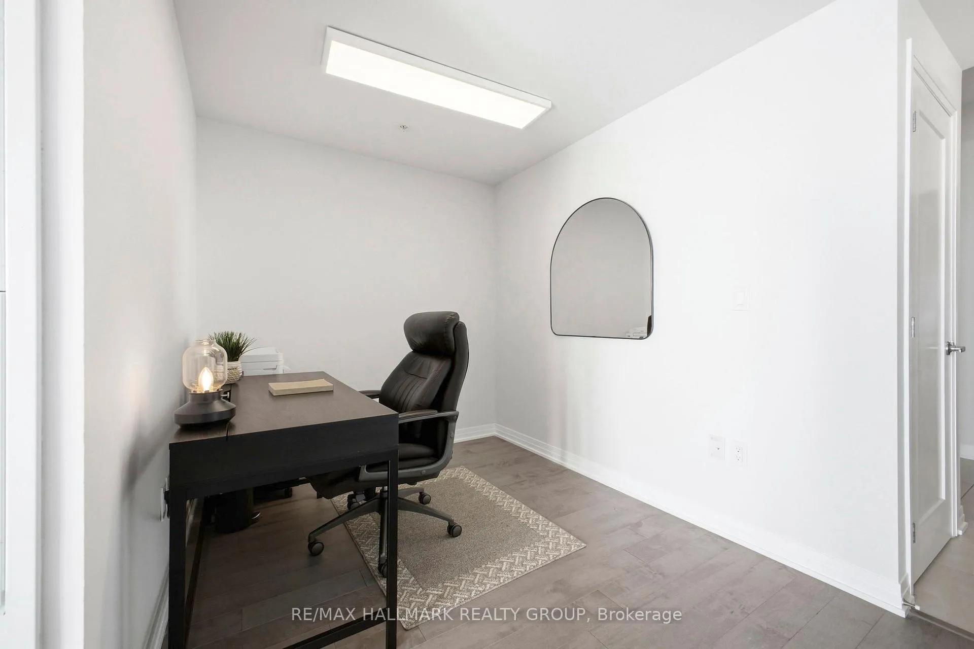 Photo 9 of Unit 3703, 805 Carling Avenue, Ottawa, West Centre Town — HOMEH
