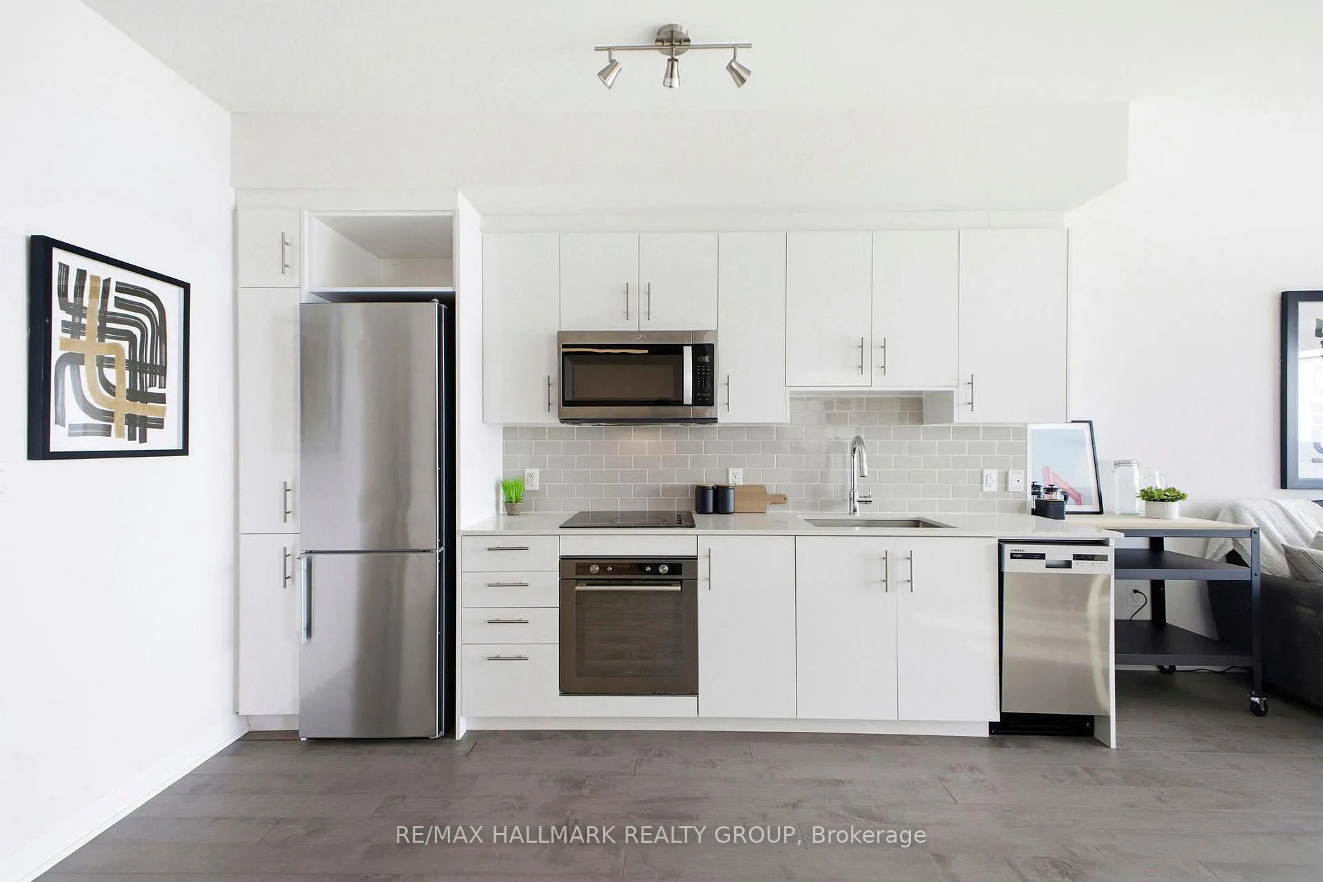 Photo 14 of Unit 3703, 805 Carling Avenue, Ottawa, West Centre Town — HOMEH