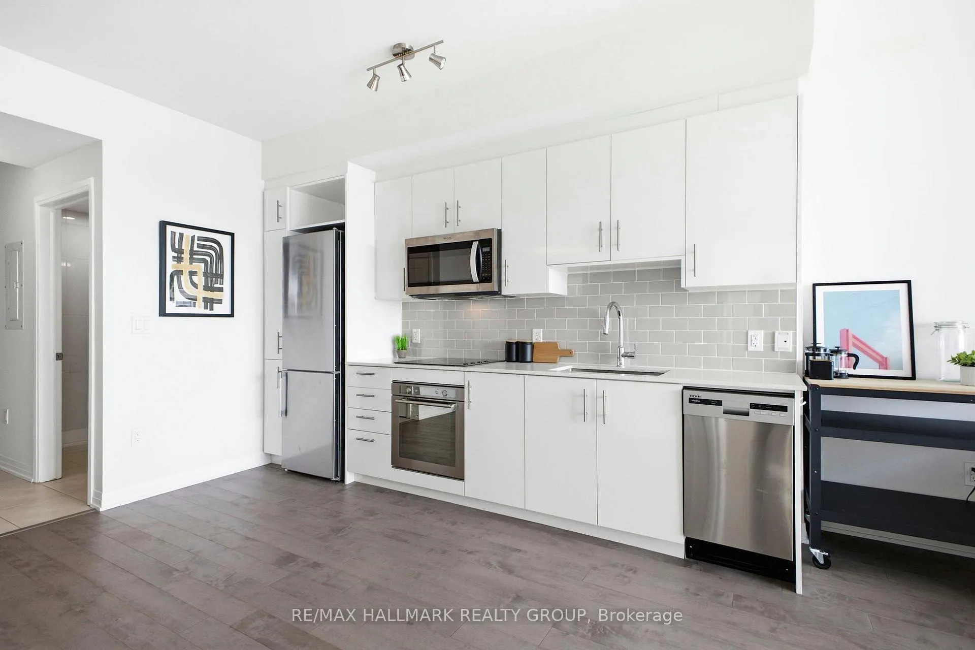 Photo 18 of Unit 3703, 805 Carling Avenue, Ottawa, West Centre Town — HOMEH