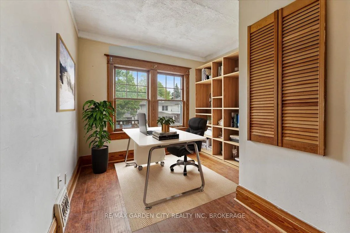 Photo 14 of 4372 Seneca Street, Niagara Falls, Downtown — HOMEH