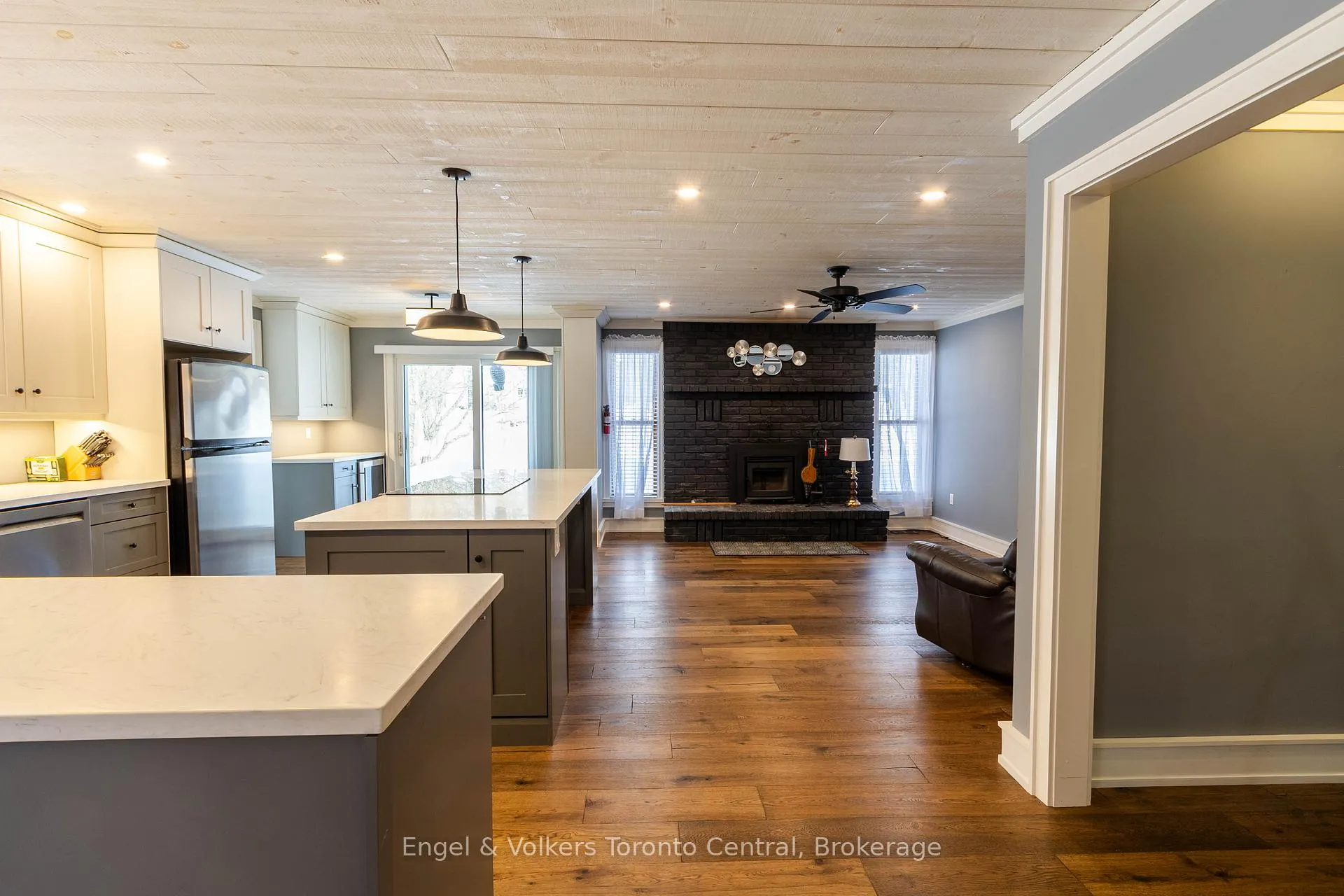 Photo 8 of 10 Daleman Drive, Bracebridge, Monck (Bracebridge) — HOMEH