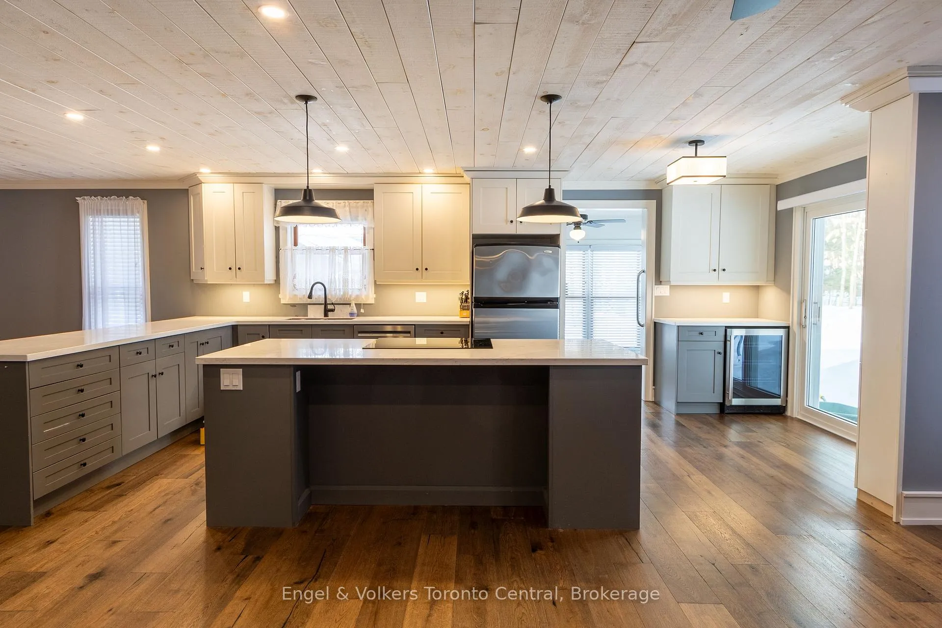 Photo 9 of 10 Daleman Drive, Bracebridge, Monck (Bracebridge) — HOMEH