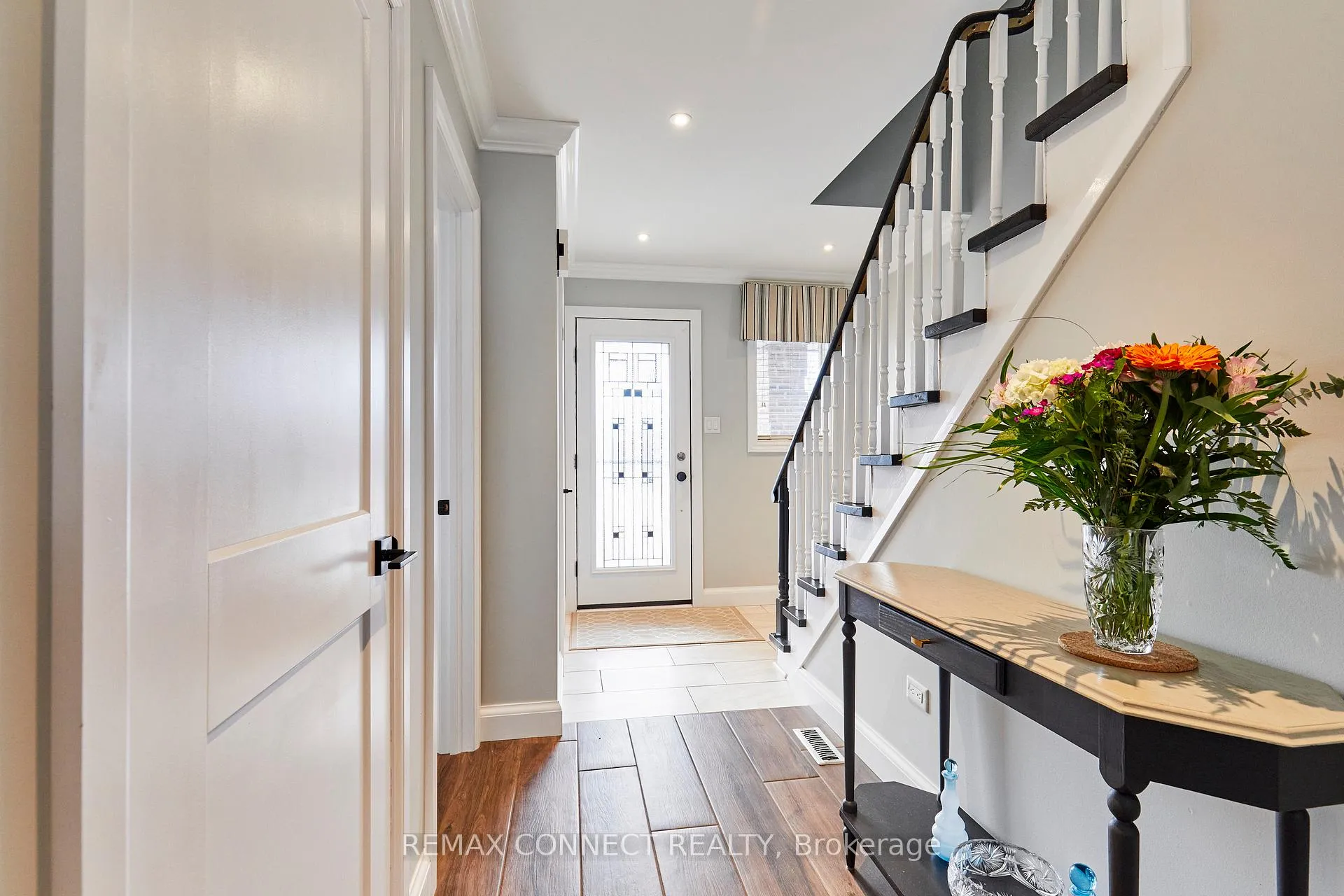 Photo 11 of 10 Nicholls Court, Ajax, Central West — HOMEH