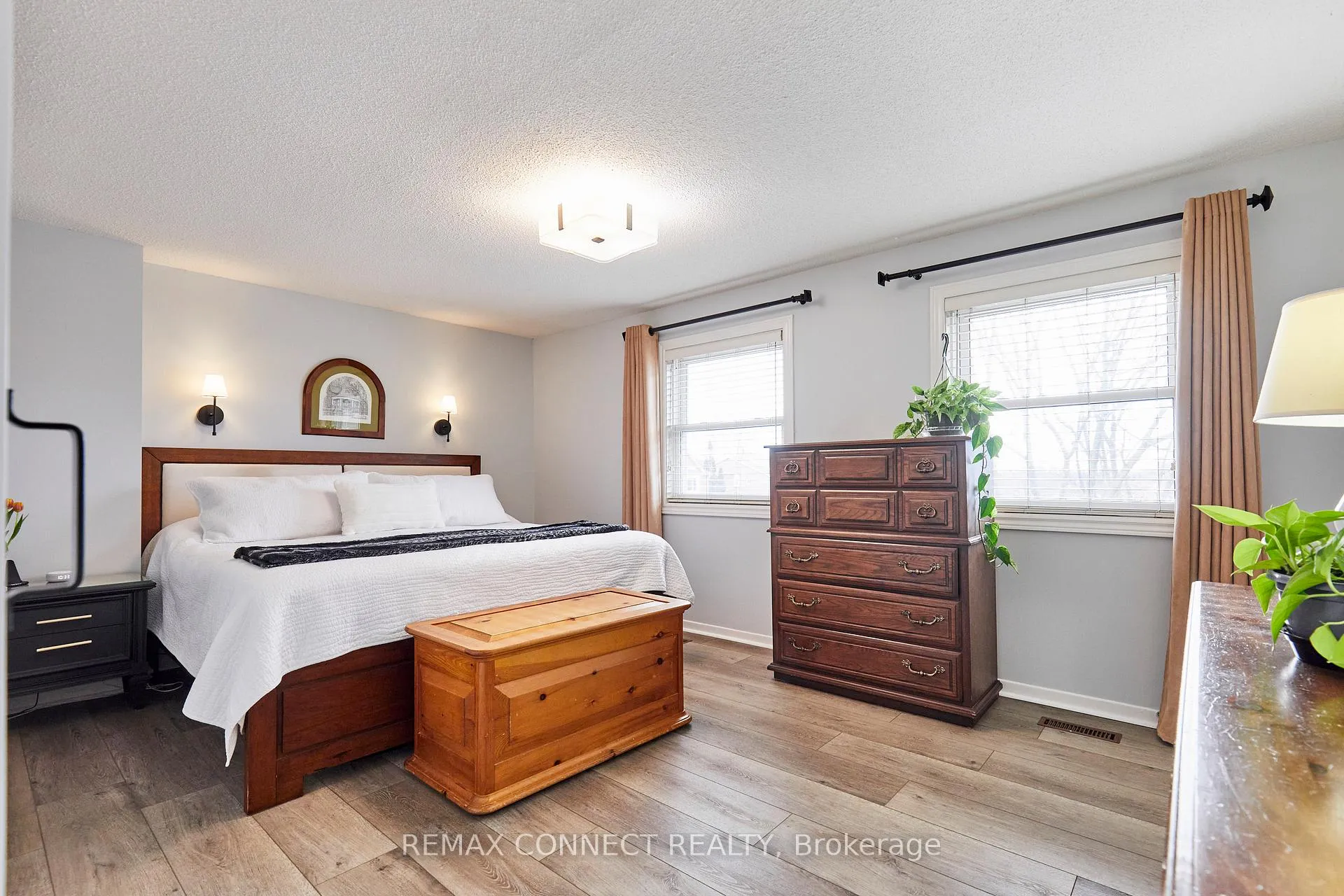 Photo 27 of 10 Nicholls Court, Ajax, Central West — HOMEH