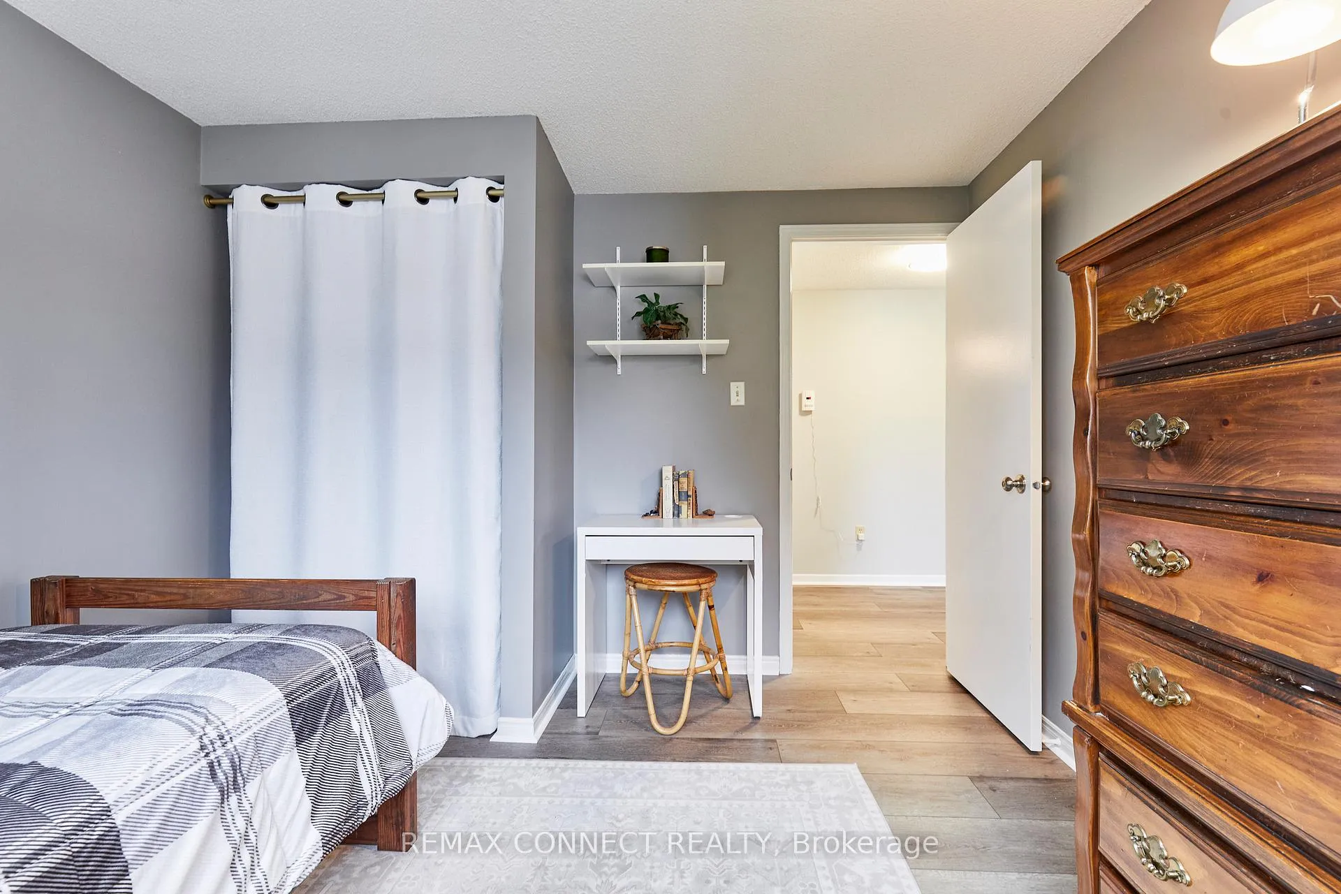 Photo 33 of 10 Nicholls Court, Ajax, Central West — HOMEH