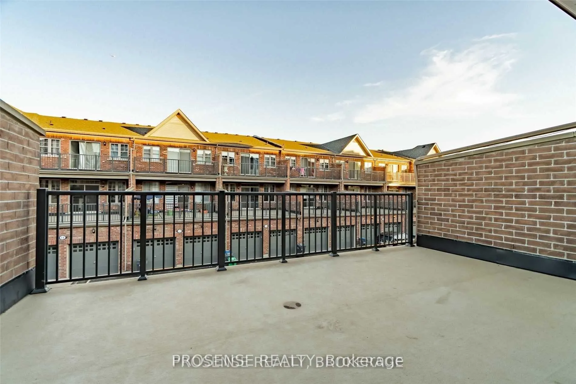 Photo 14 of 13 Fresnel Road, Brampton, Credit Valley — HOMEH