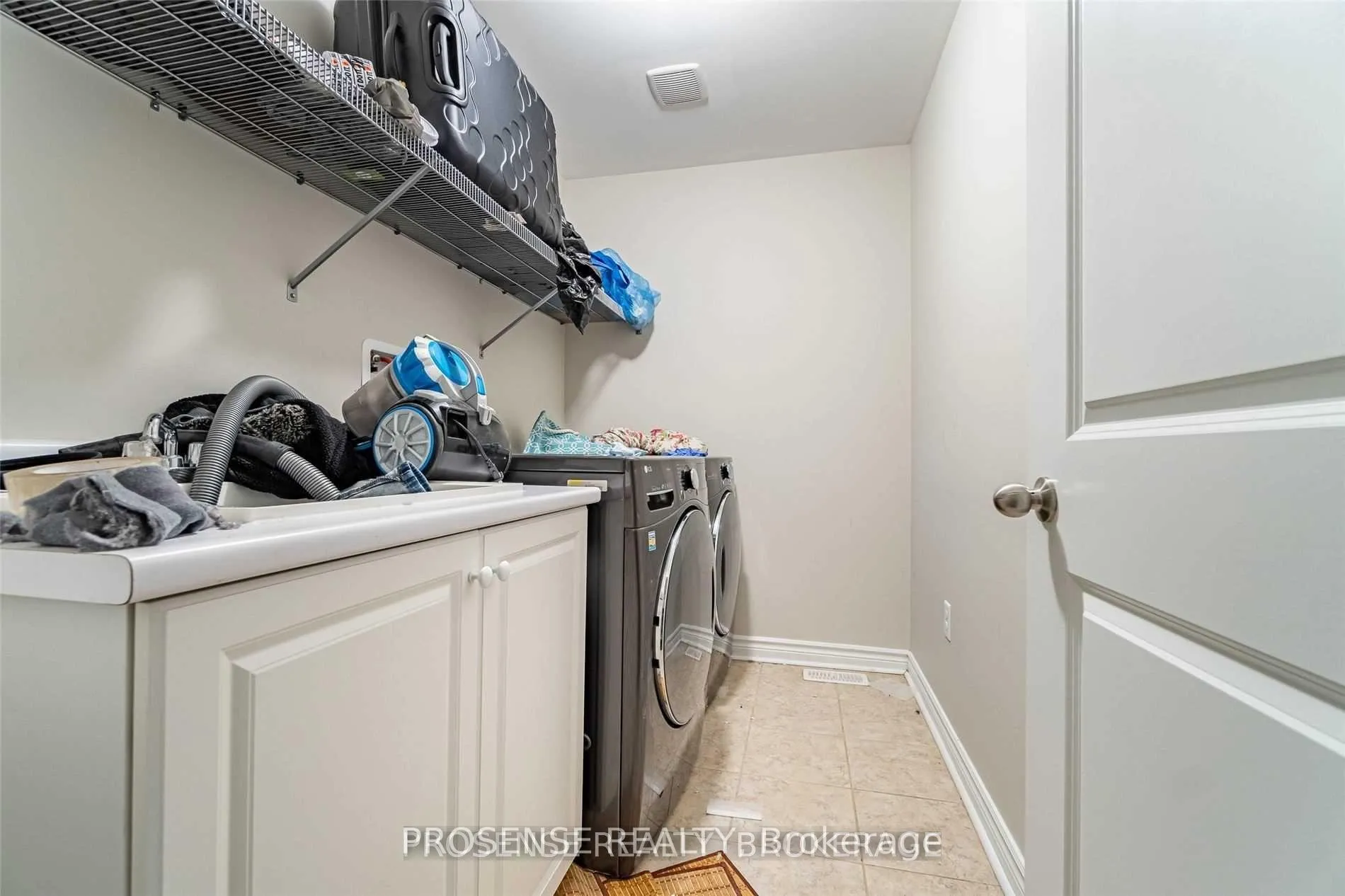 Photo 27 of 13 Fresnel Road, Brampton, Credit Valley — HOMEH