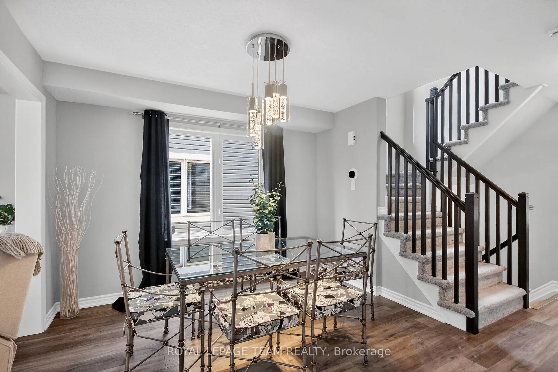 Photo 5 of 626 Bluegill Avenue, Ottawa, Barrhaven - Half Moon Bay — HOMEH
