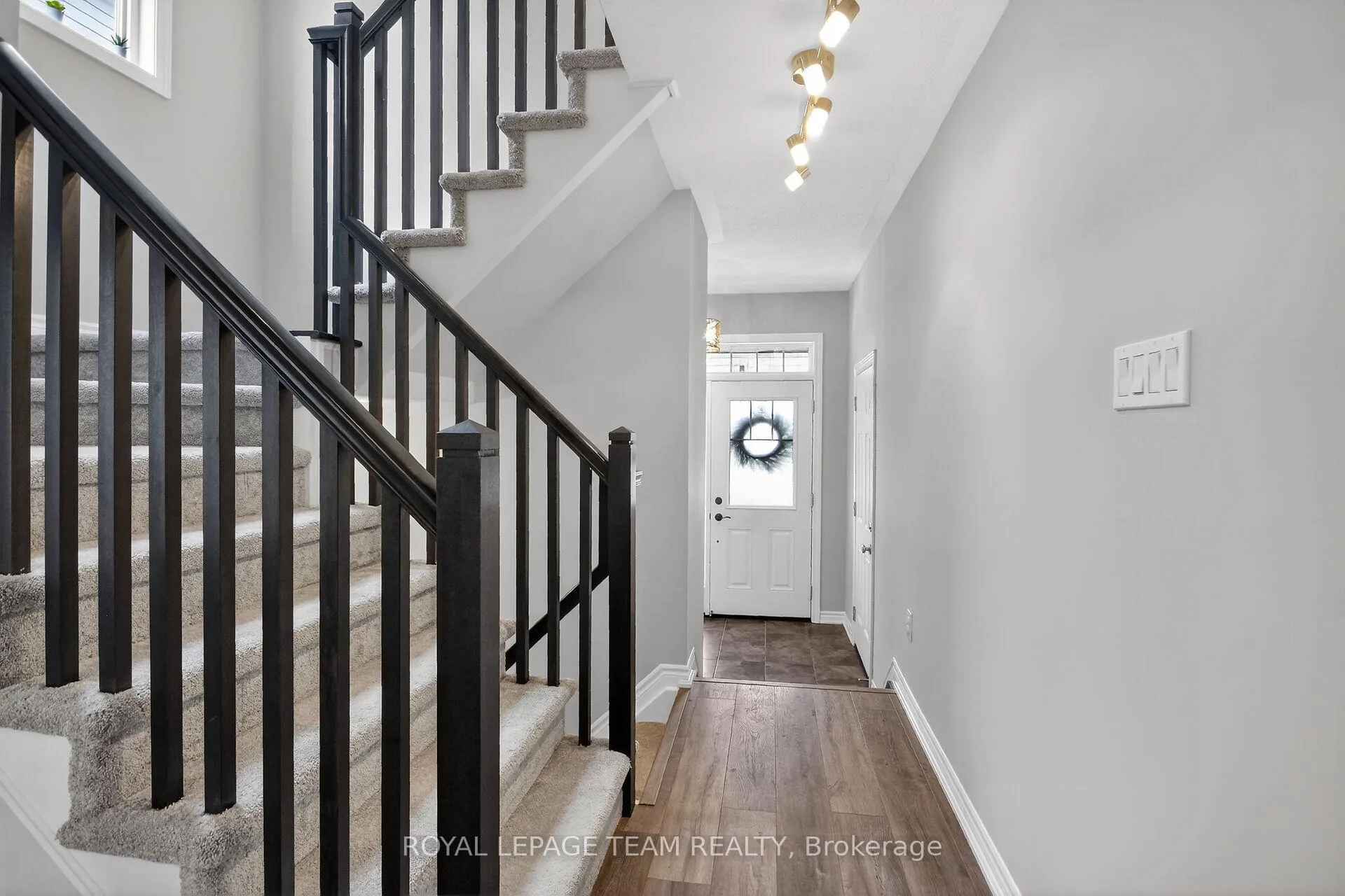 Photo 18 of 626 Bluegill Avenue, Ottawa, Barrhaven - Half Moon Bay — HOMEH