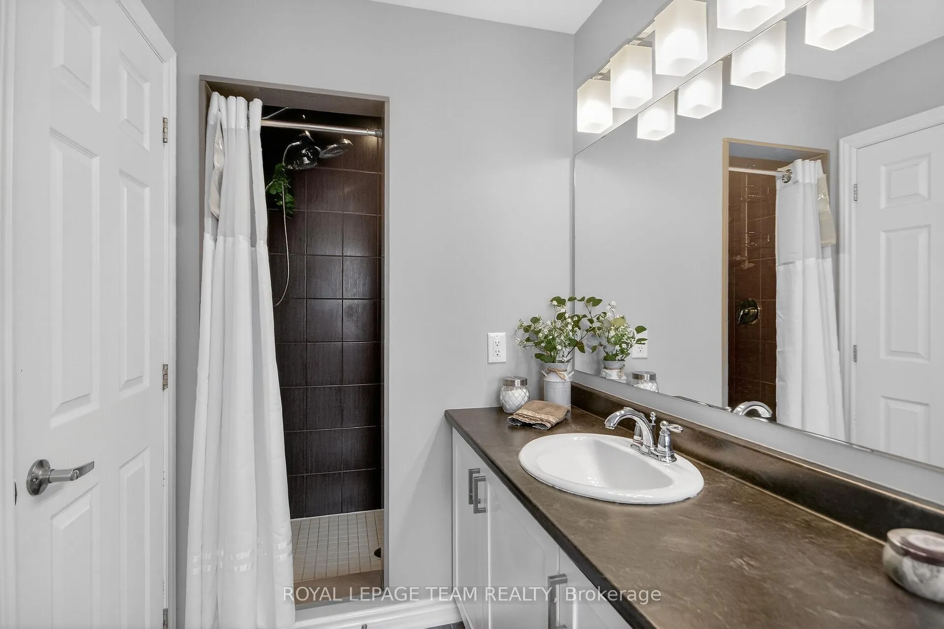 Photo 24 of 626 Bluegill Avenue, Ottawa, Barrhaven - Half Moon Bay — HOMEH