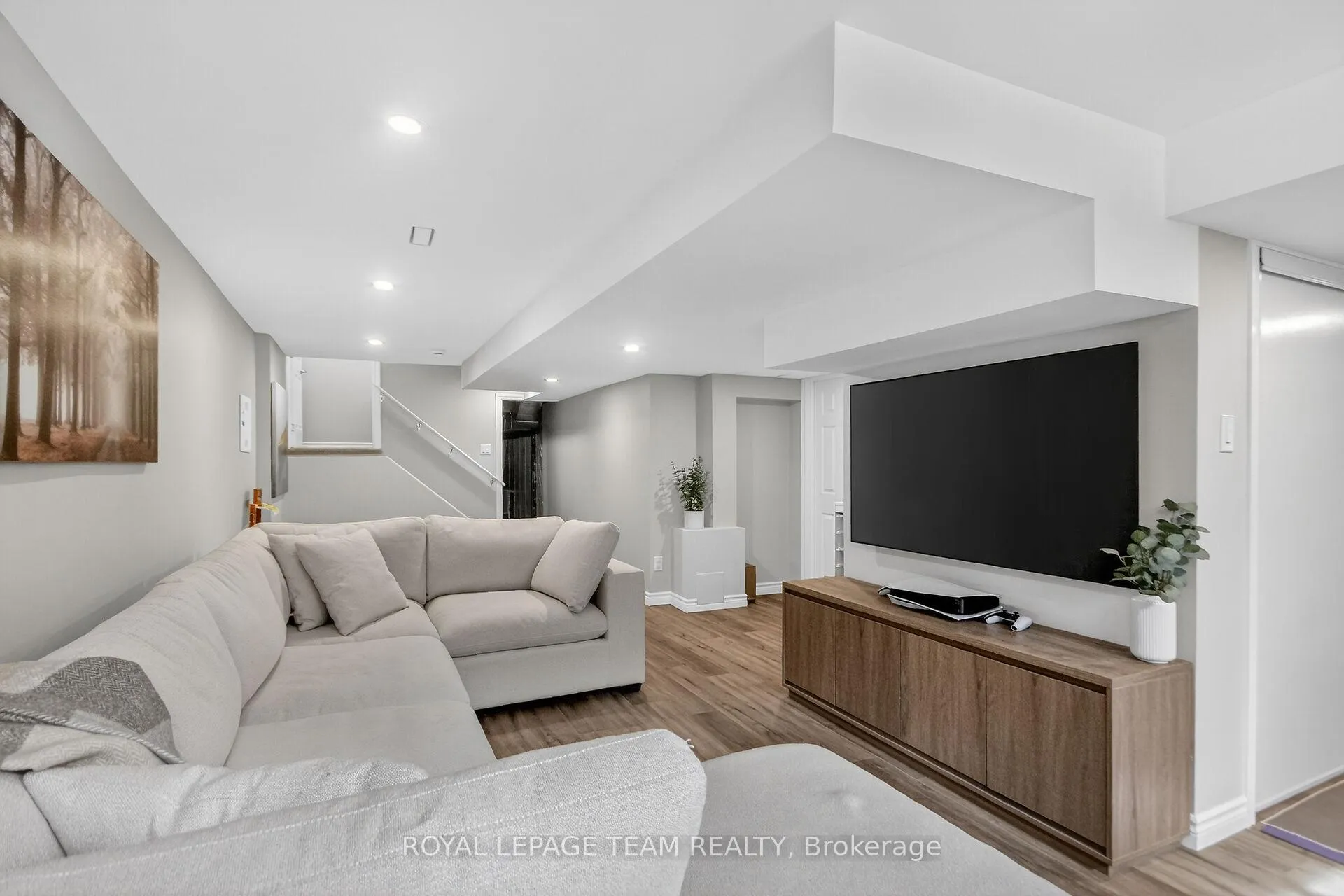 Photo 35 of 626 Bluegill Avenue, Ottawa, Barrhaven - Half Moon Bay — HOMEH