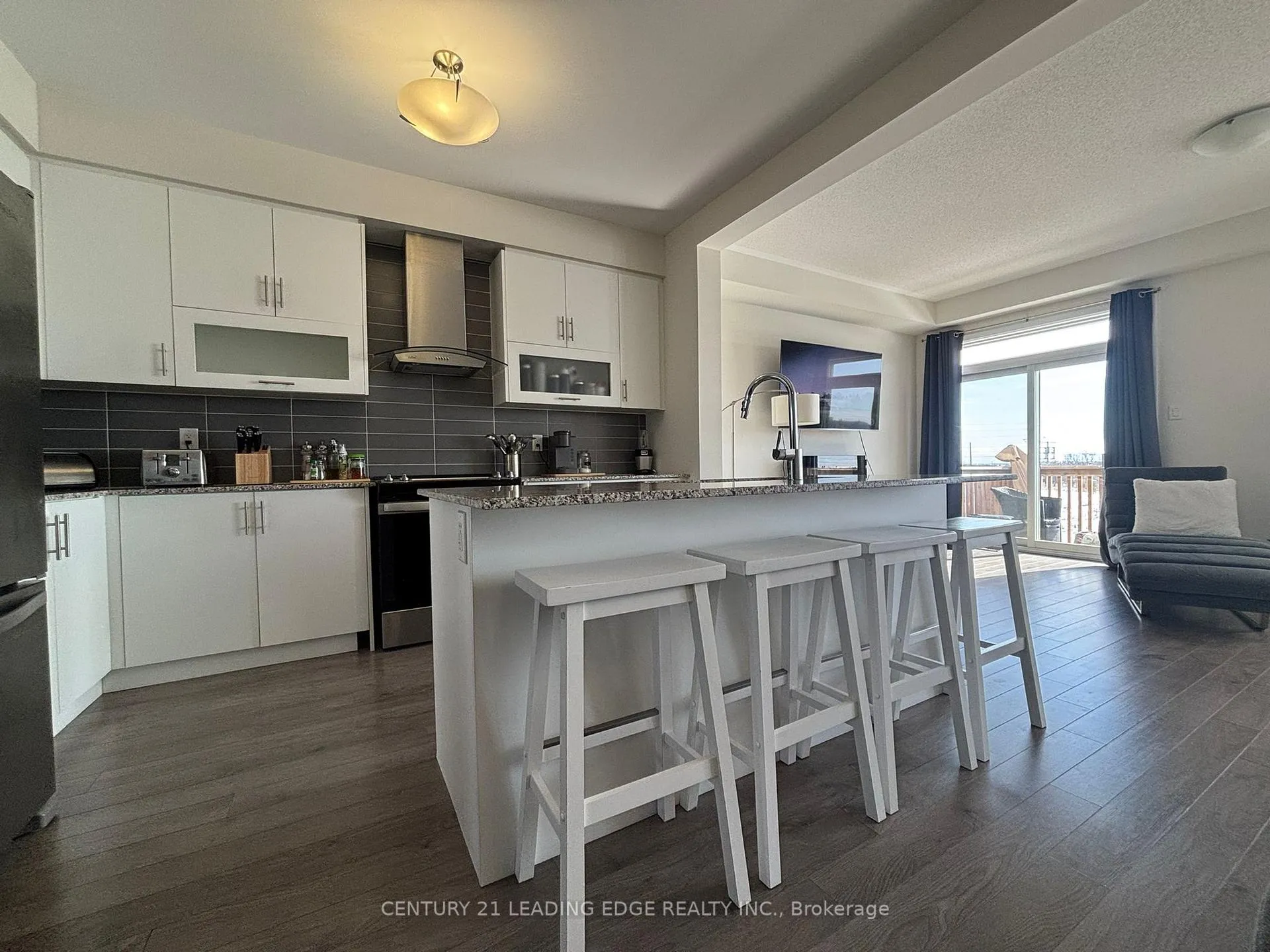 Photo 6 of 115 Vanier Street, Whitby, Pringle Creek — HOMEH