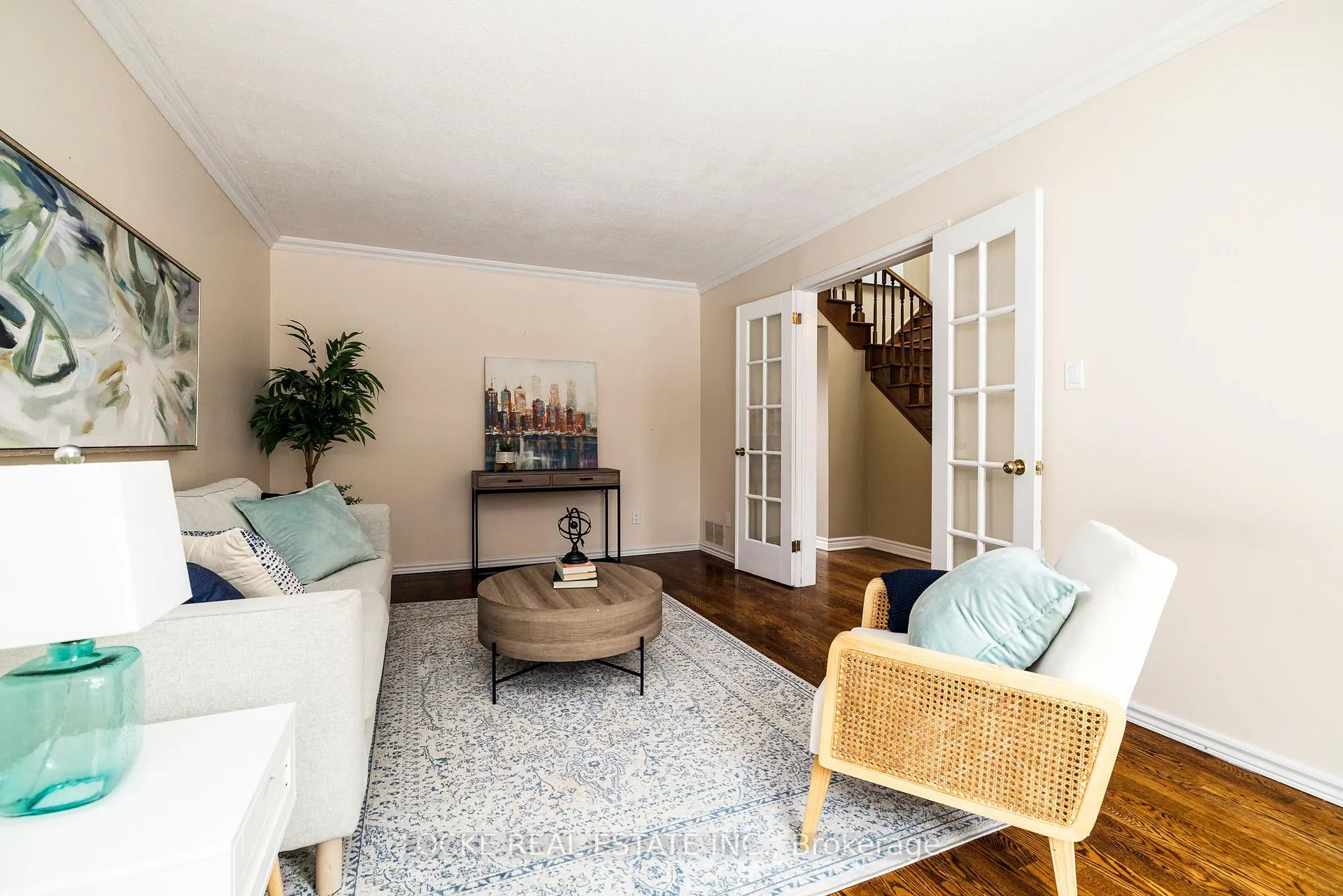 Photo 9 of 375 River Ridge Crescent, Ottawa, Bilberry Creek/Queenswood Heights — HOMEH