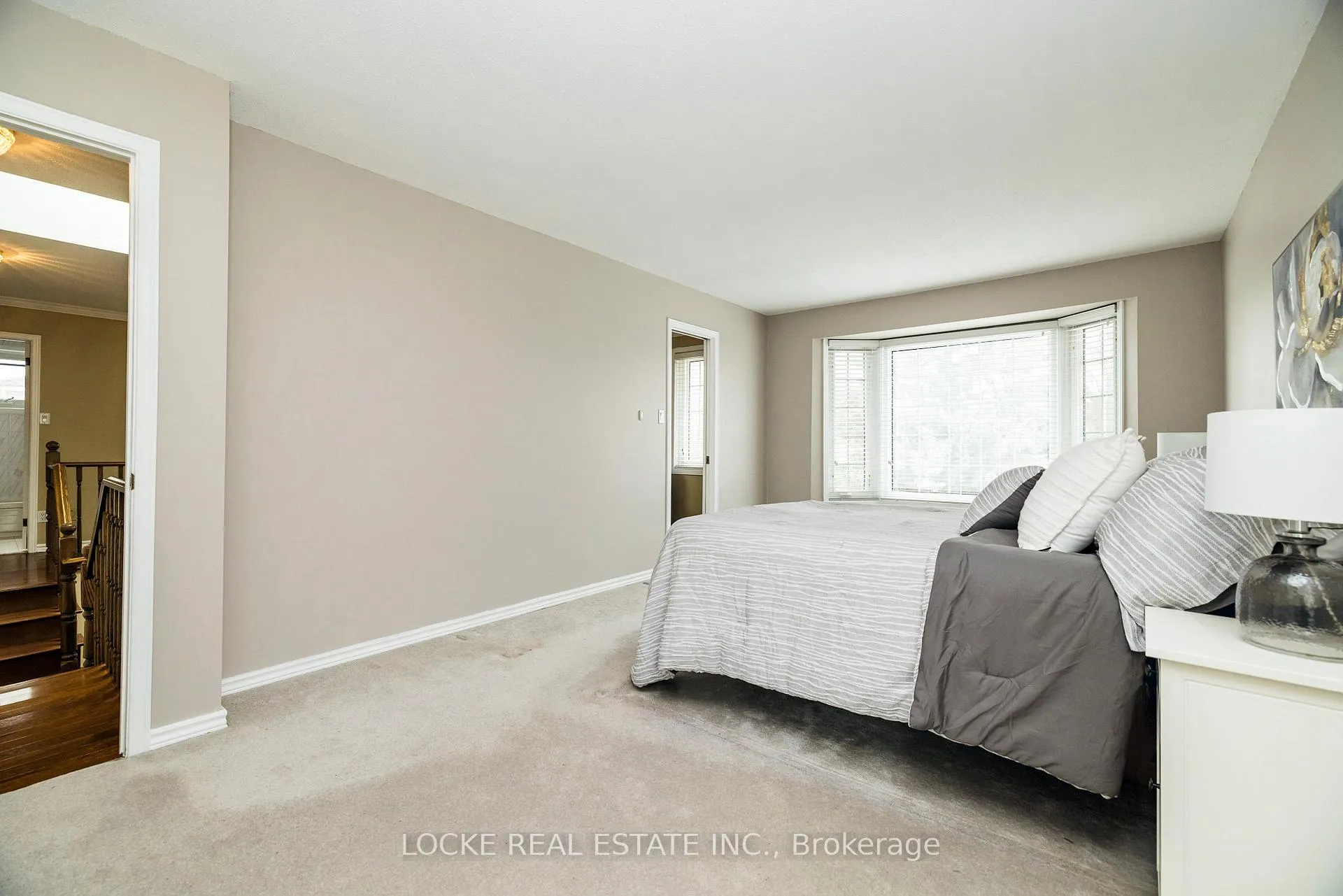 Photo 29 of 375 River Ridge Crescent, Ottawa, Bilberry Creek/Queenswood Heights — HOMEH