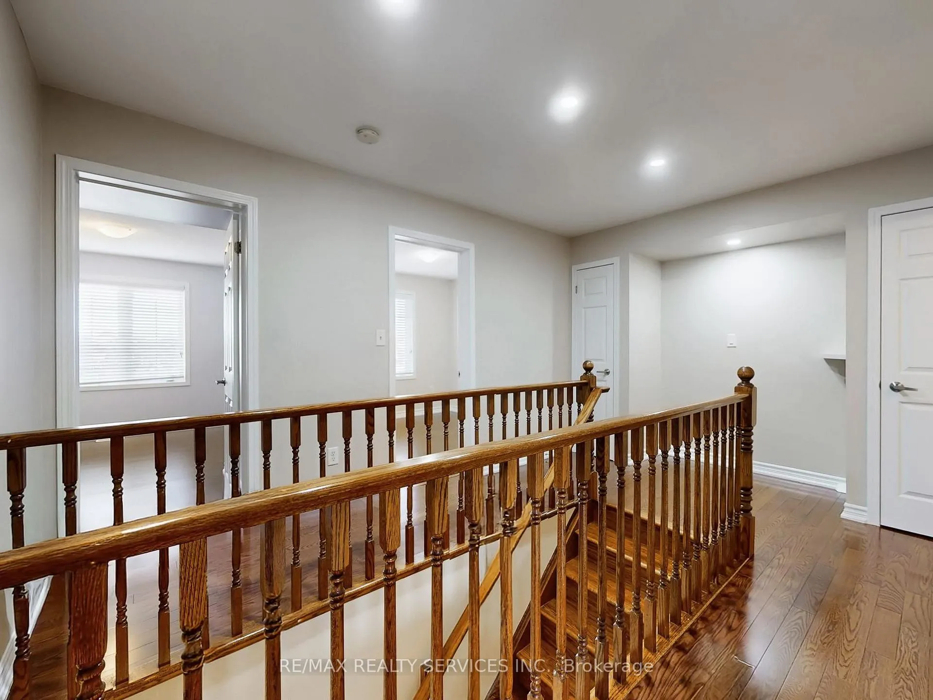 Photo 24 of 37 Bloom Drive, Brampton, Bram East — HOMEH