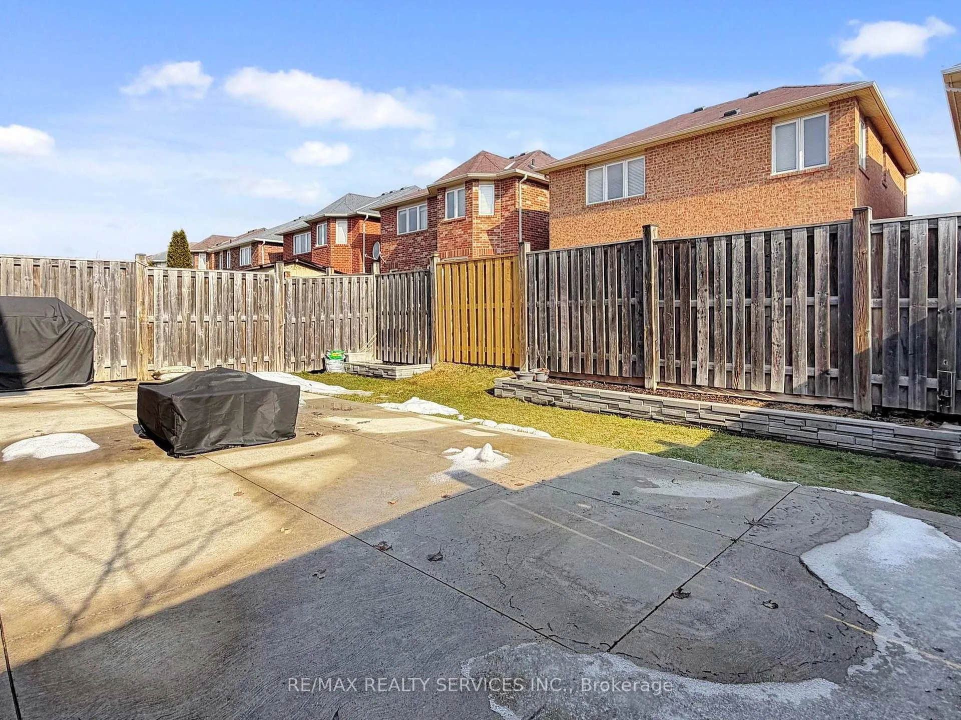 Photo 45 of 37 Bloom Drive, Brampton, Bram East — HOMEH
