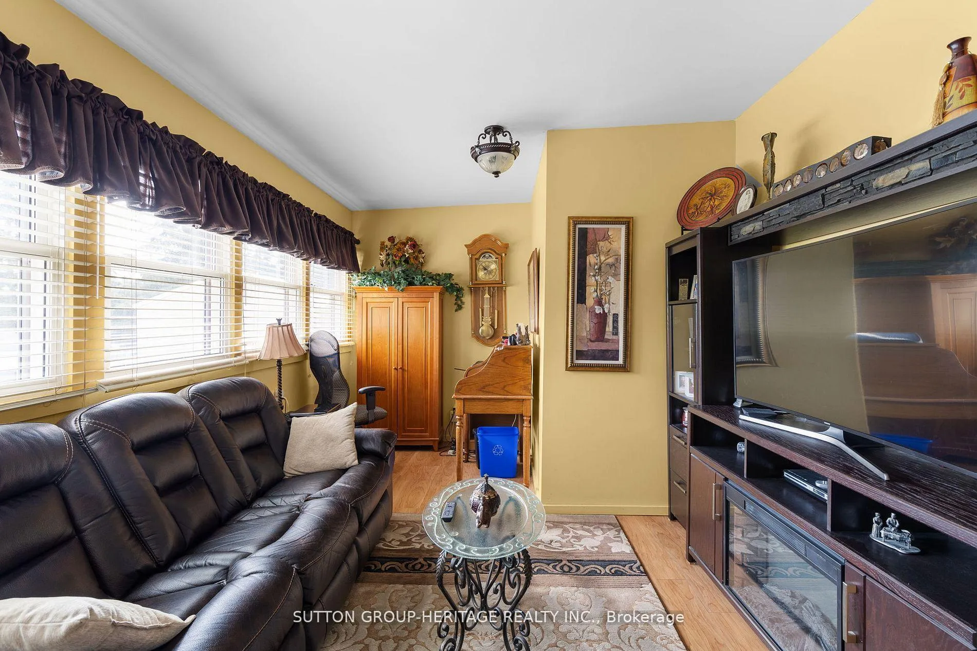 Photo 15 of 29 Cameron Drive, Oro-Medonte, Rural Oro-Medonte — HOMEH