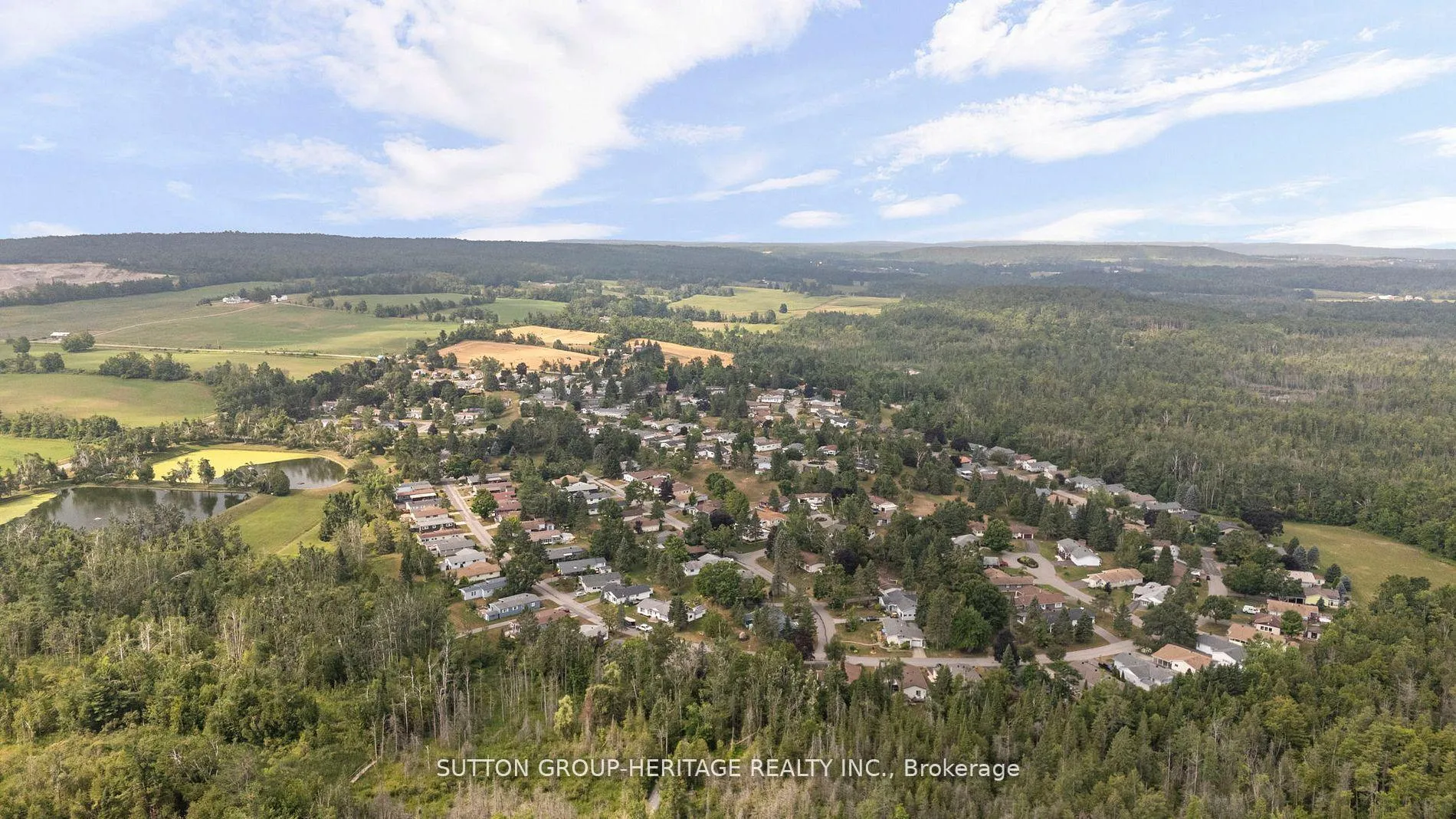 Photo 32 of 29 Cameron Drive, Oro-Medonte, Rural Oro-Medonte — HOMEH