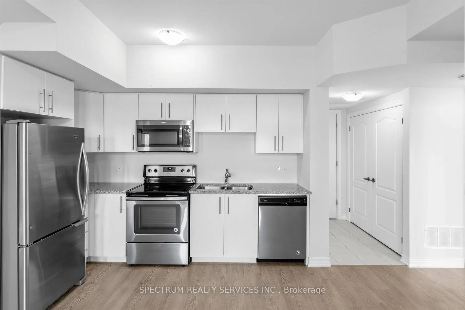 Photo 18 of Unit 105, 160 Watson Road N, Guelph, York/Watson Industrial Park — HOMEH