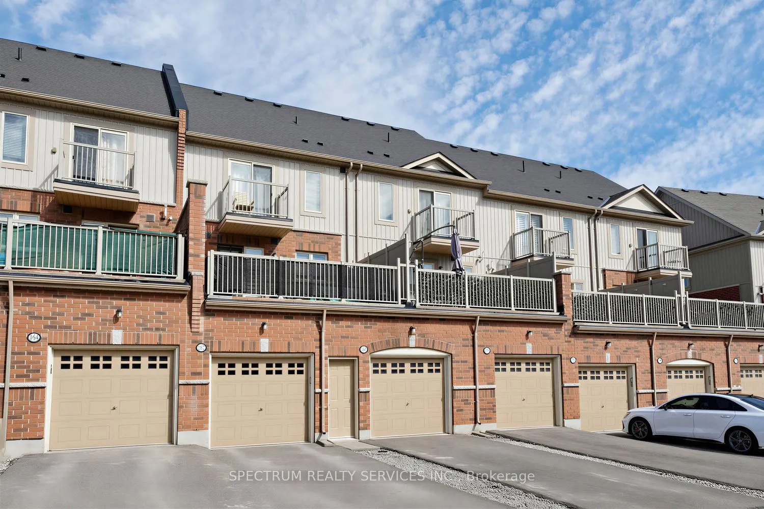 Photo 31 of Unit 105, 160 Watson Road N, Guelph, York/Watson Industrial Park — HOMEH