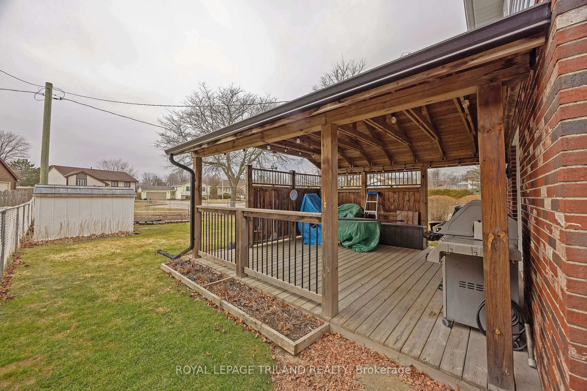 Photo 30 of 41 Lakeview Circle, St. Thomas — HOMEH