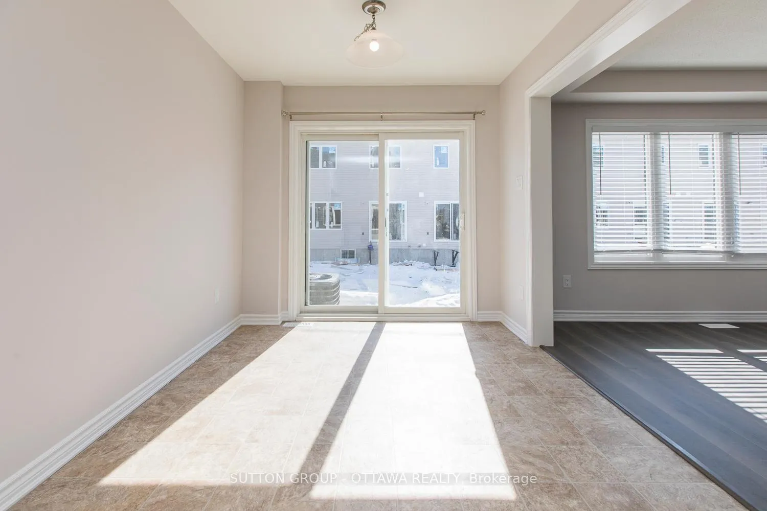 Photo 14 of 3074 Freshwater Way, Ottawa, Barrhaven - Half Moon Bay — HOMEH