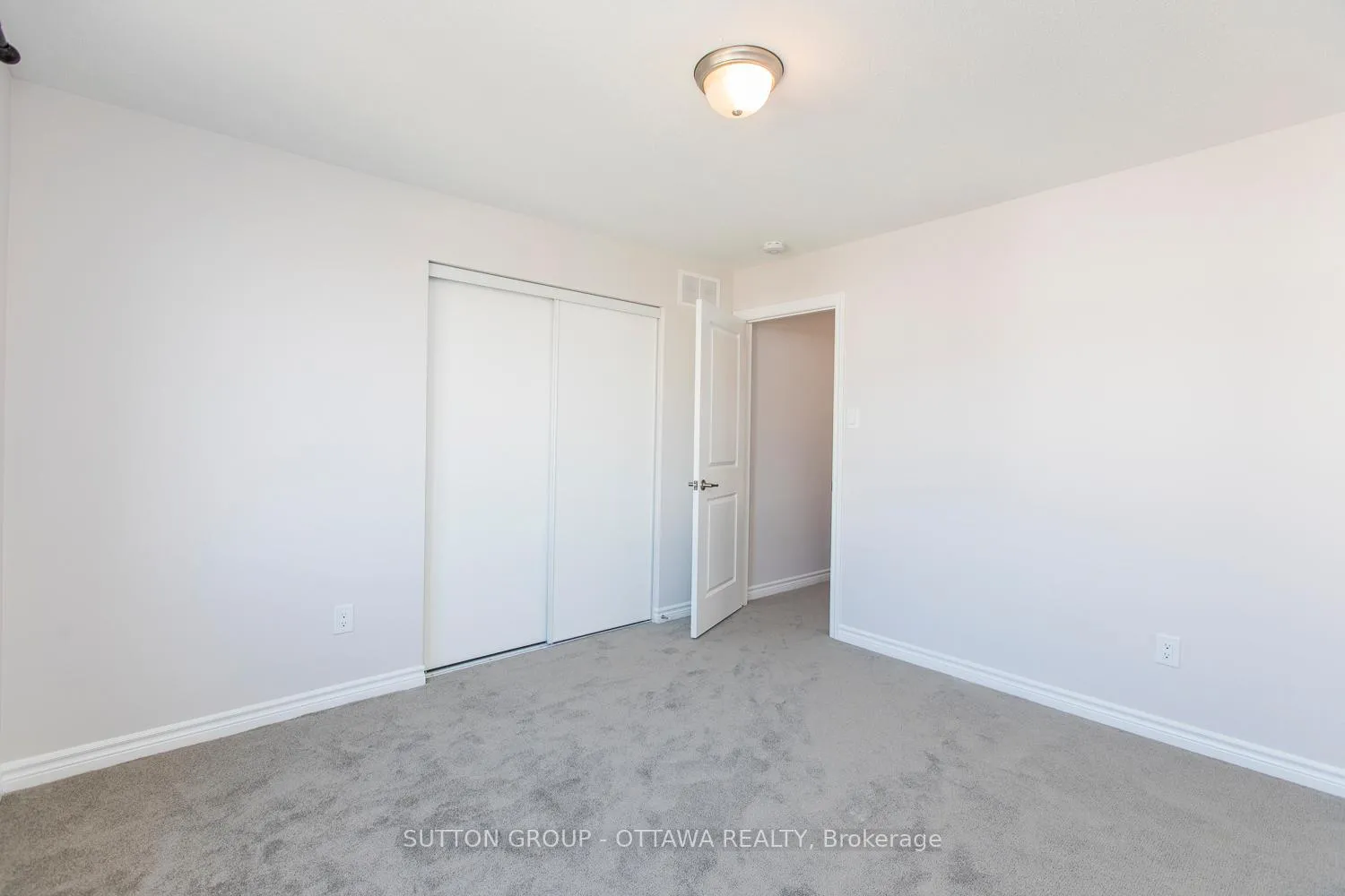 Photo 25 of 3074 Freshwater Way, Ottawa, Barrhaven - Half Moon Bay — HOMEH