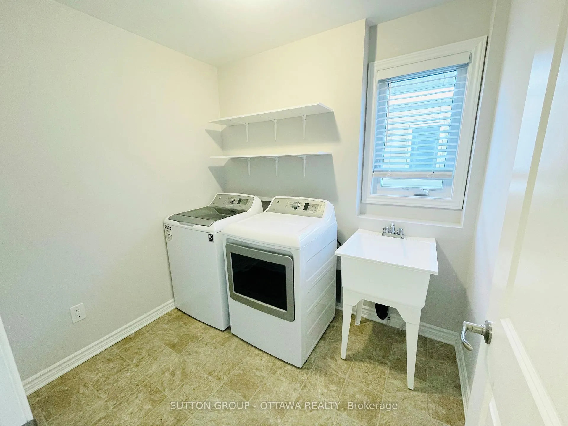 Photo 29 of 3074 Freshwater Way, Ottawa, Barrhaven - Half Moon Bay — HOMEH