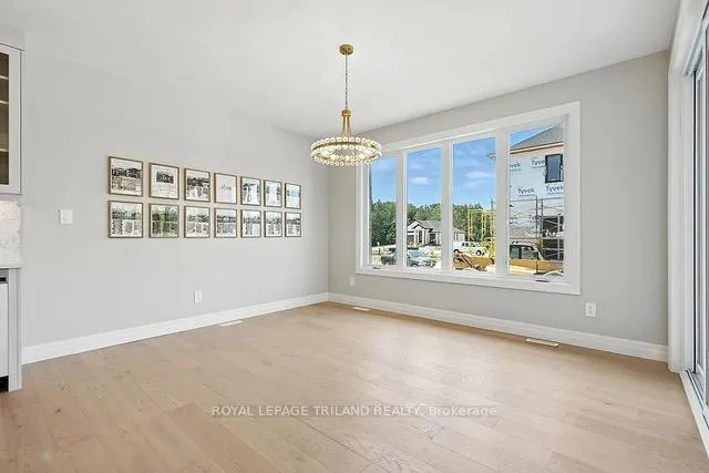 Photo 17 of 4203 Liberty Crossing, London, South V — HOMEH