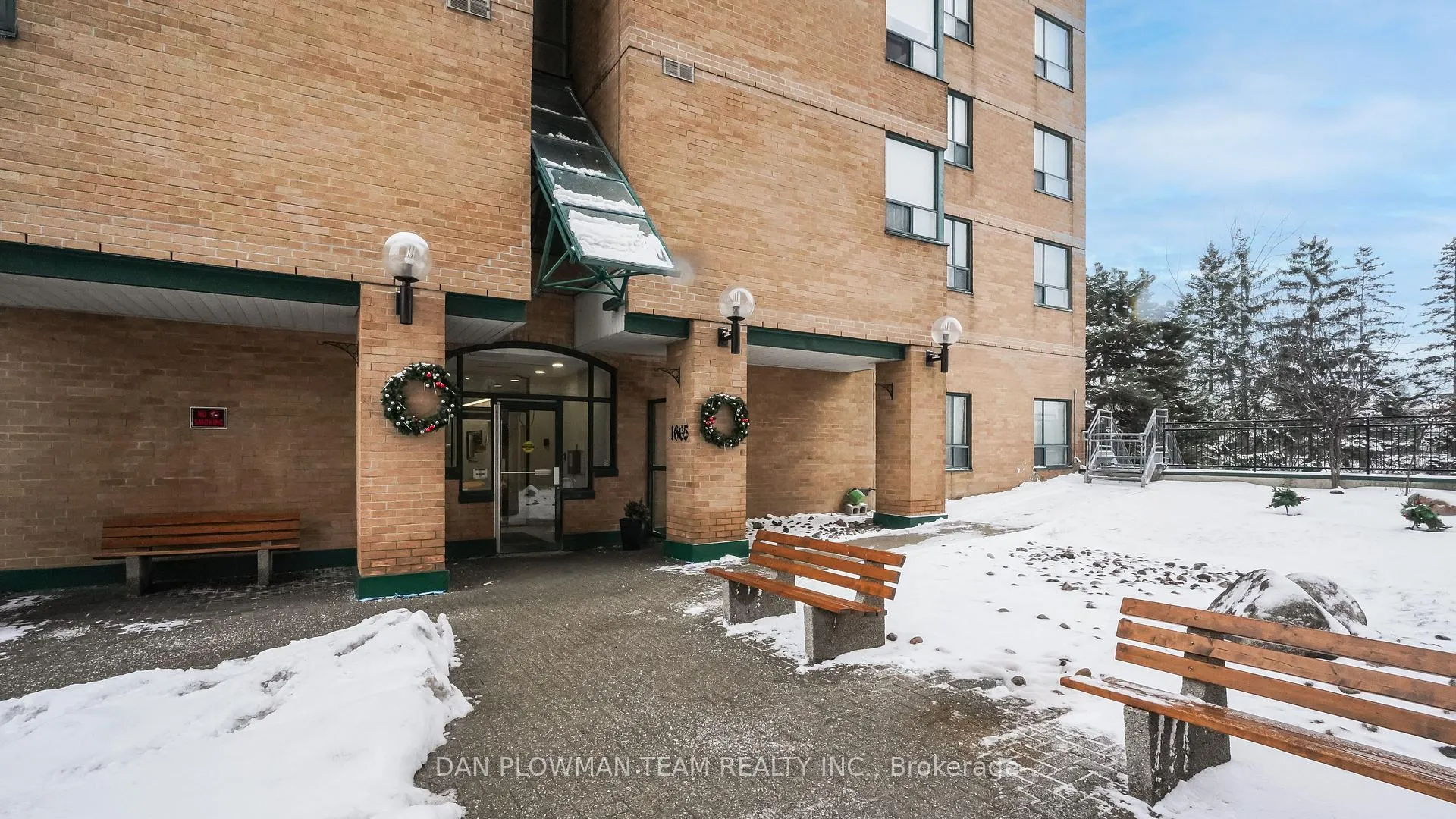 Photo 2 of Unit 314, 1665 Pickering Parkway, Pickering, Village East — HOMEH