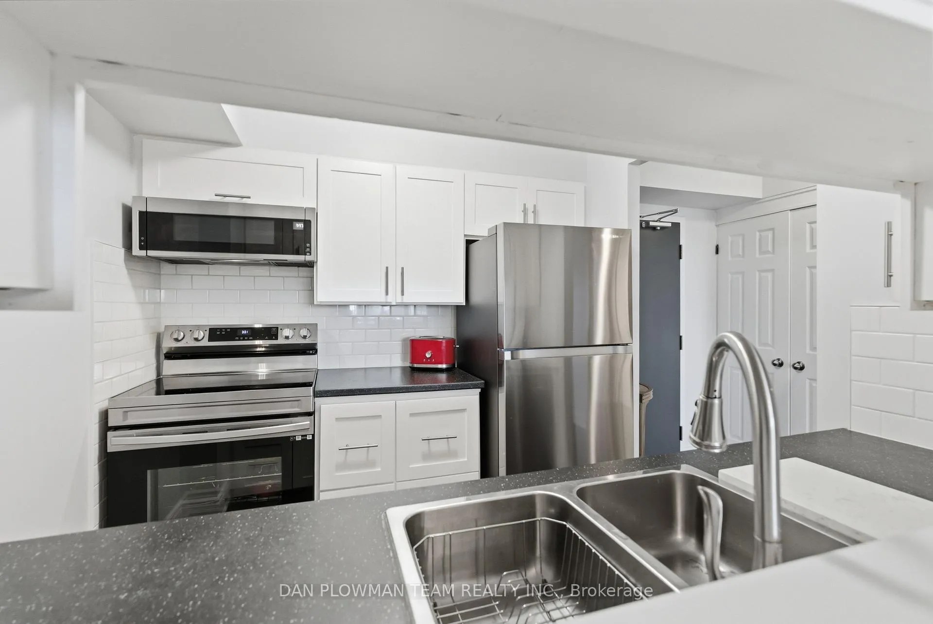 Photo 7 of Unit 314, 1665 Pickering Parkway, Pickering, Village East — HOMEH