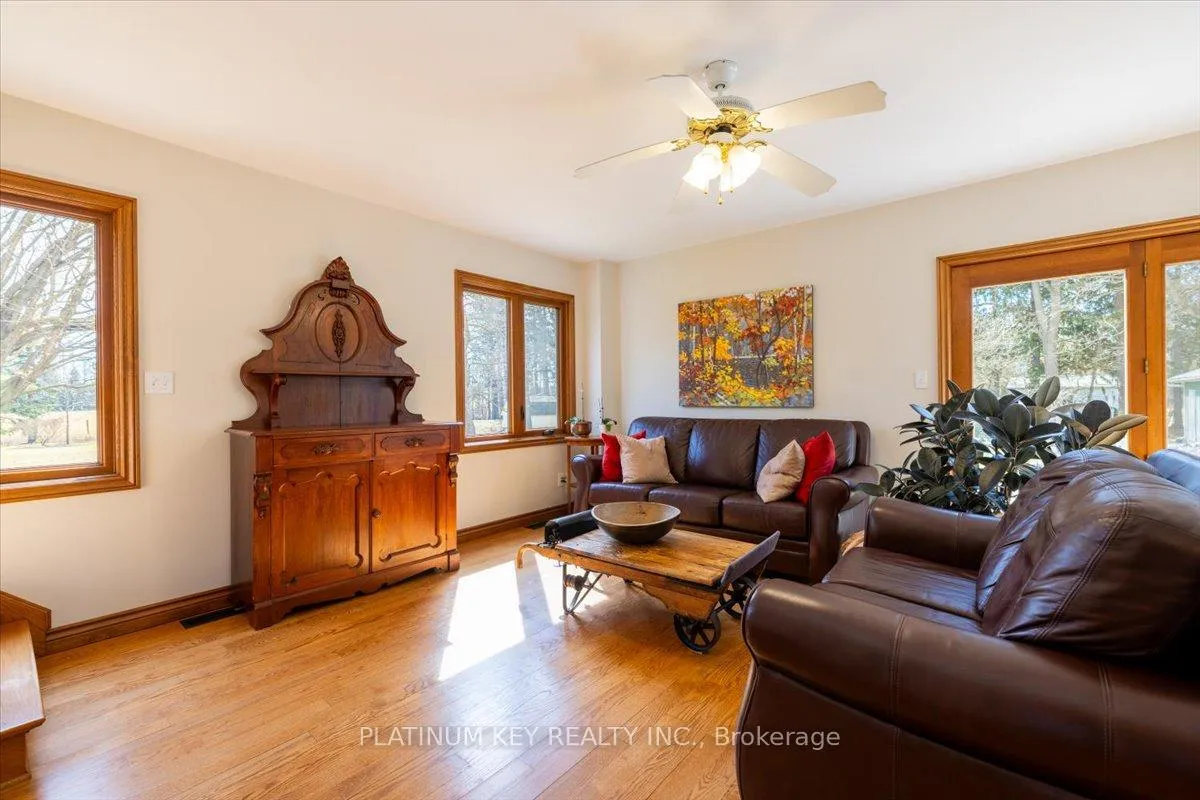 Photo 6 of 23375 McEvoy Road, Strathroy-Caradoc, Mount Brydges — HOMEH