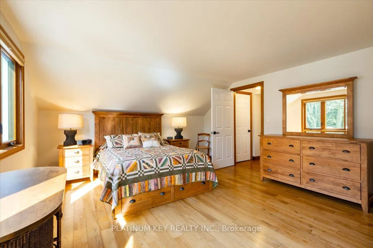 Photo 21 of 23375 McEvoy Road, Strathroy-Caradoc, Mount Brydges — HOMEH