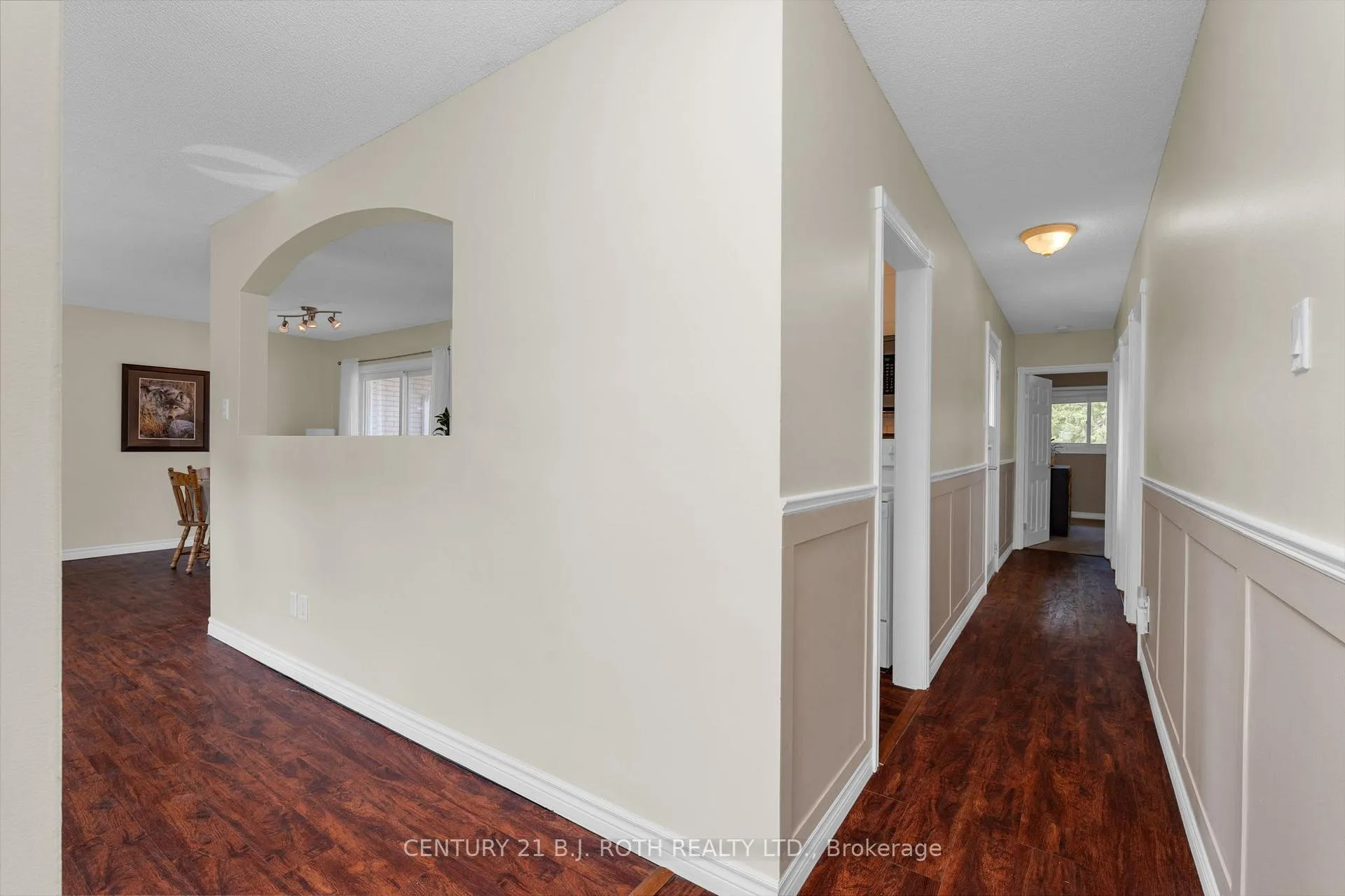 Photo 6 of 2068 Craig Road, Innisfil, Alcona — HOMEH