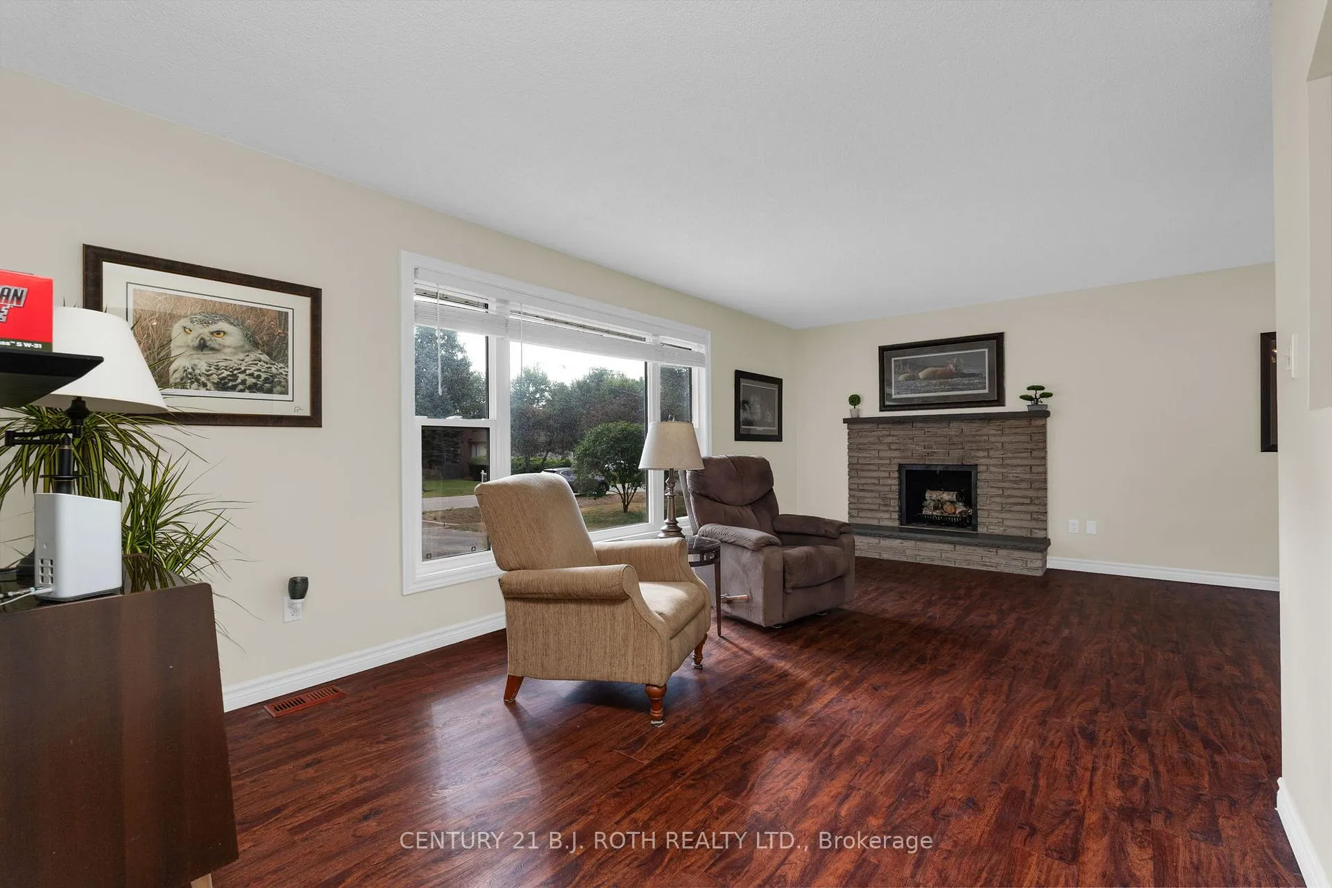 Photo 8 of 2068 Craig Road, Innisfil, Alcona — HOMEH