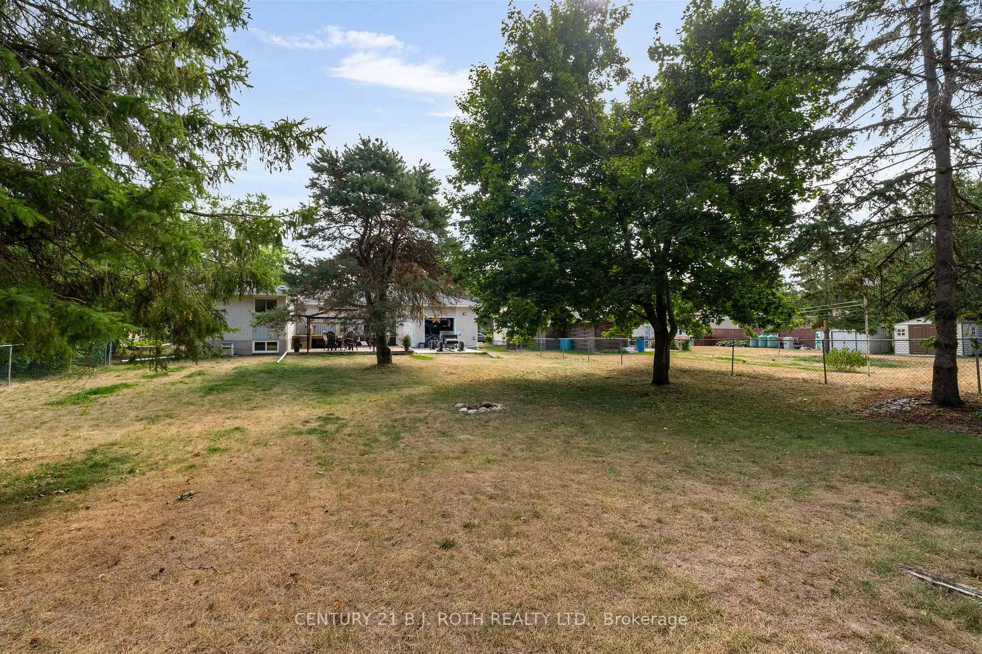 Photo 27 of 2068 Craig Road, Innisfil, Alcona — HOMEH