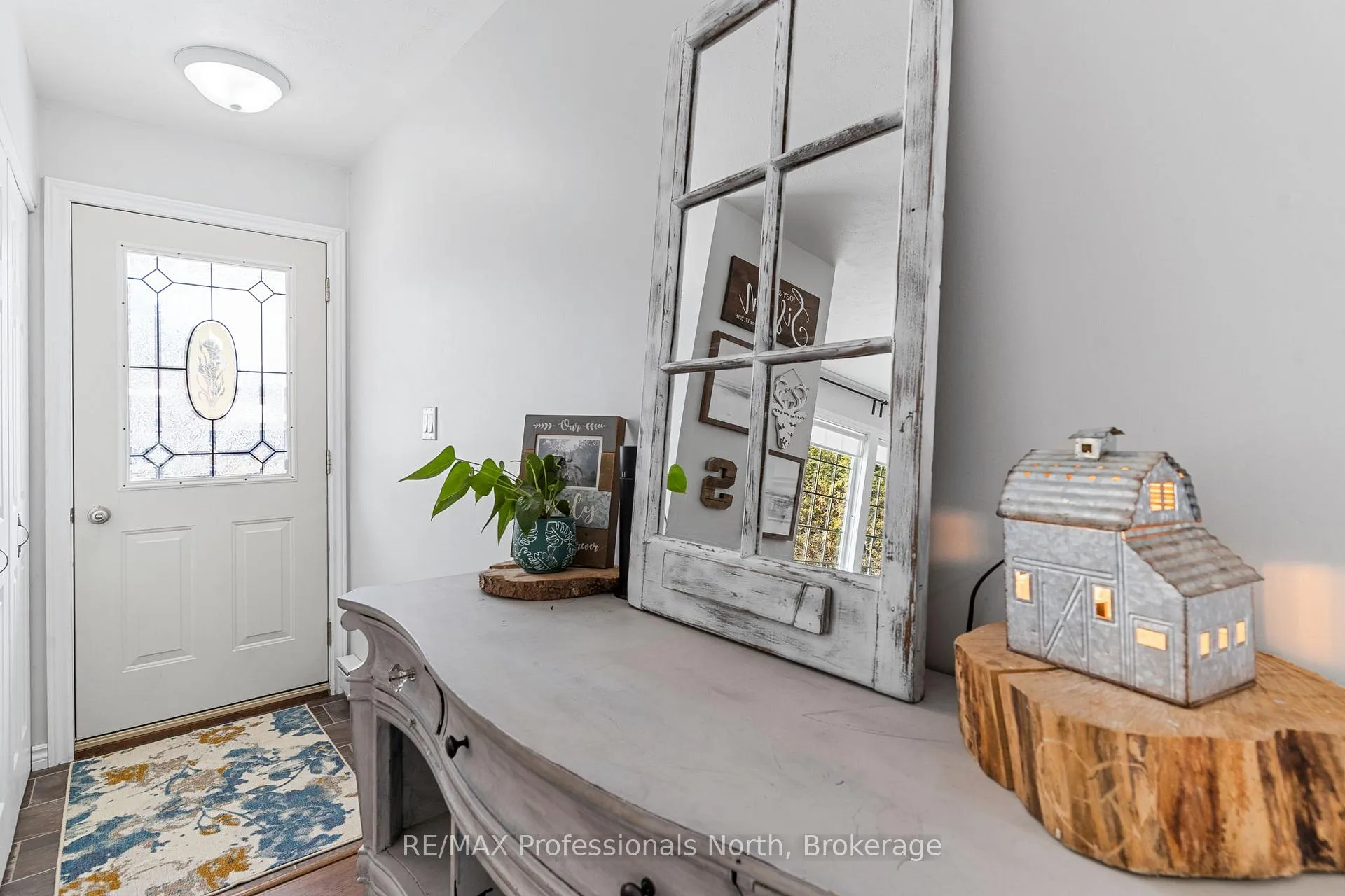 Photo 4 of 7 Winchester Street, Minden Hills, Anson — HOMEH