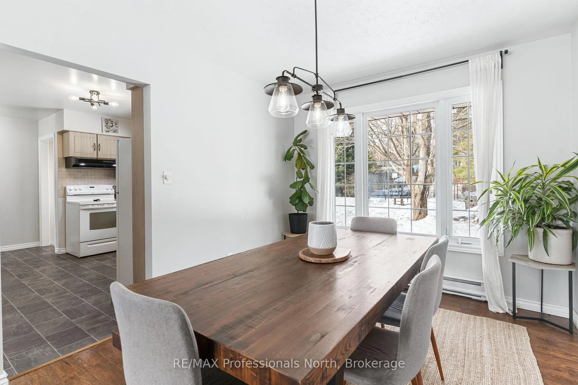 Photo 12 of 7 Winchester Street, Minden Hills, Anson — HOMEH