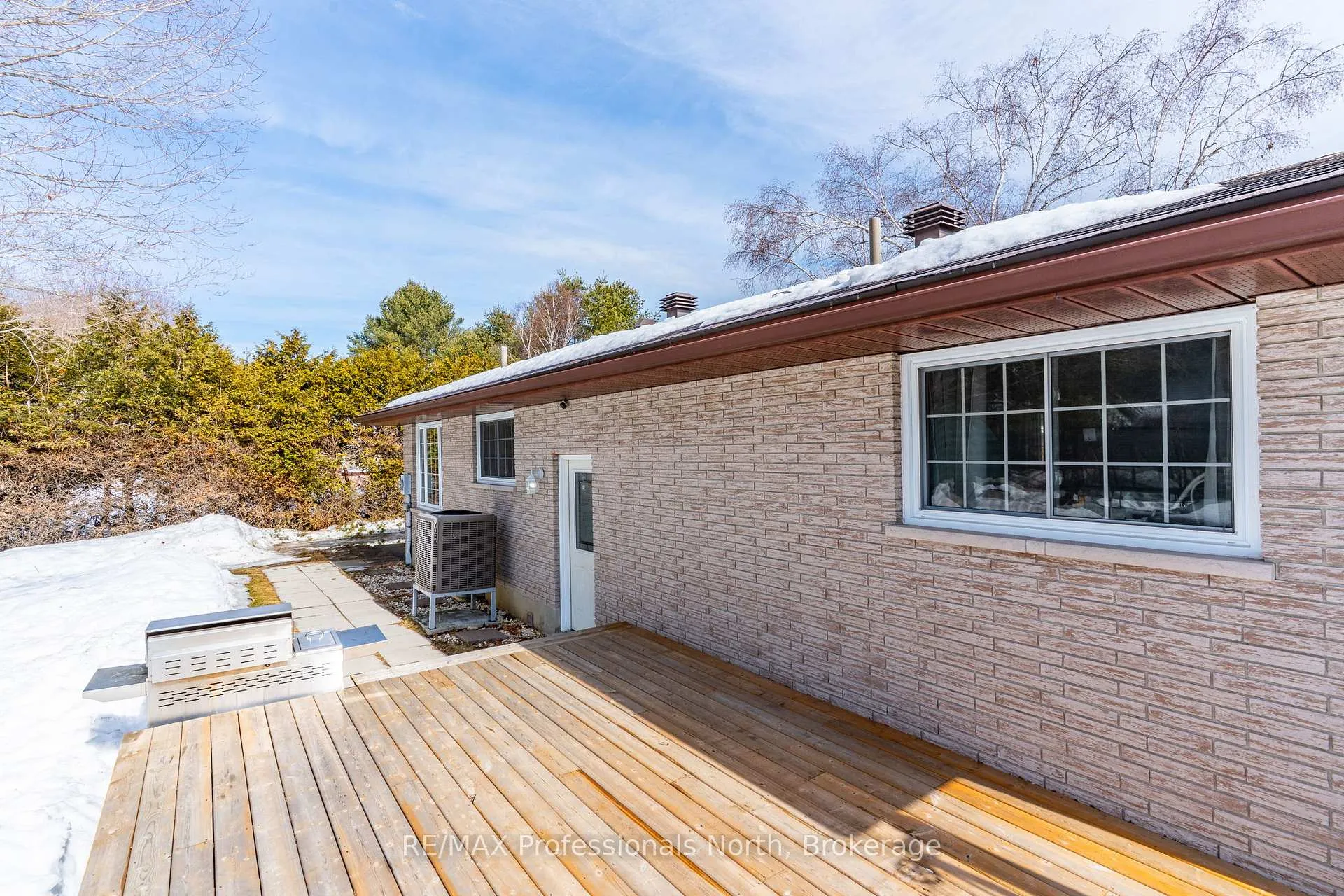 Photo 42 of 7 Winchester Street, Minden Hills, Anson — HOMEH