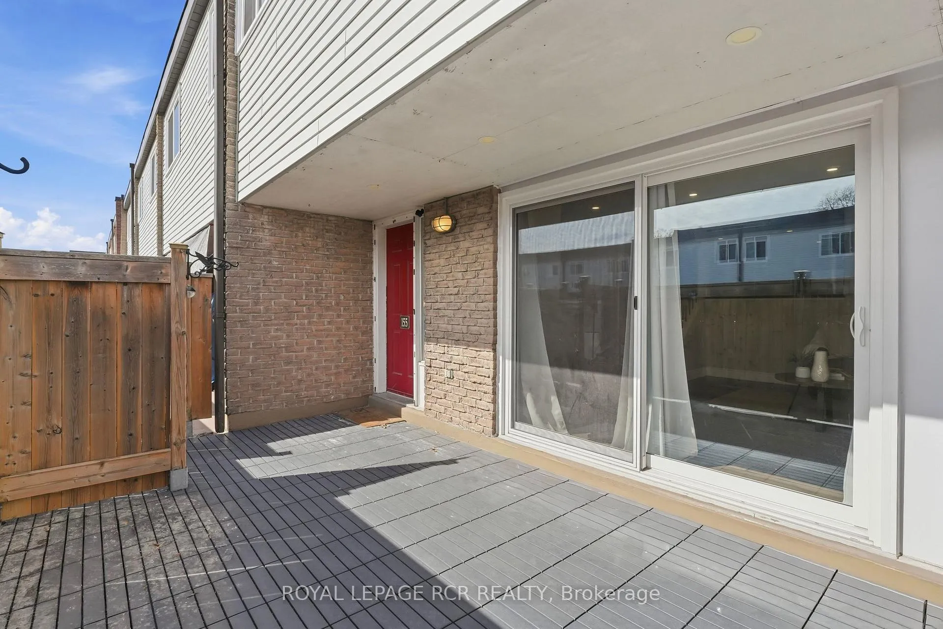 Photo 22 of Unit 28, 155 Milestone Crescent, Aurora, Aurora Village — HOMEH