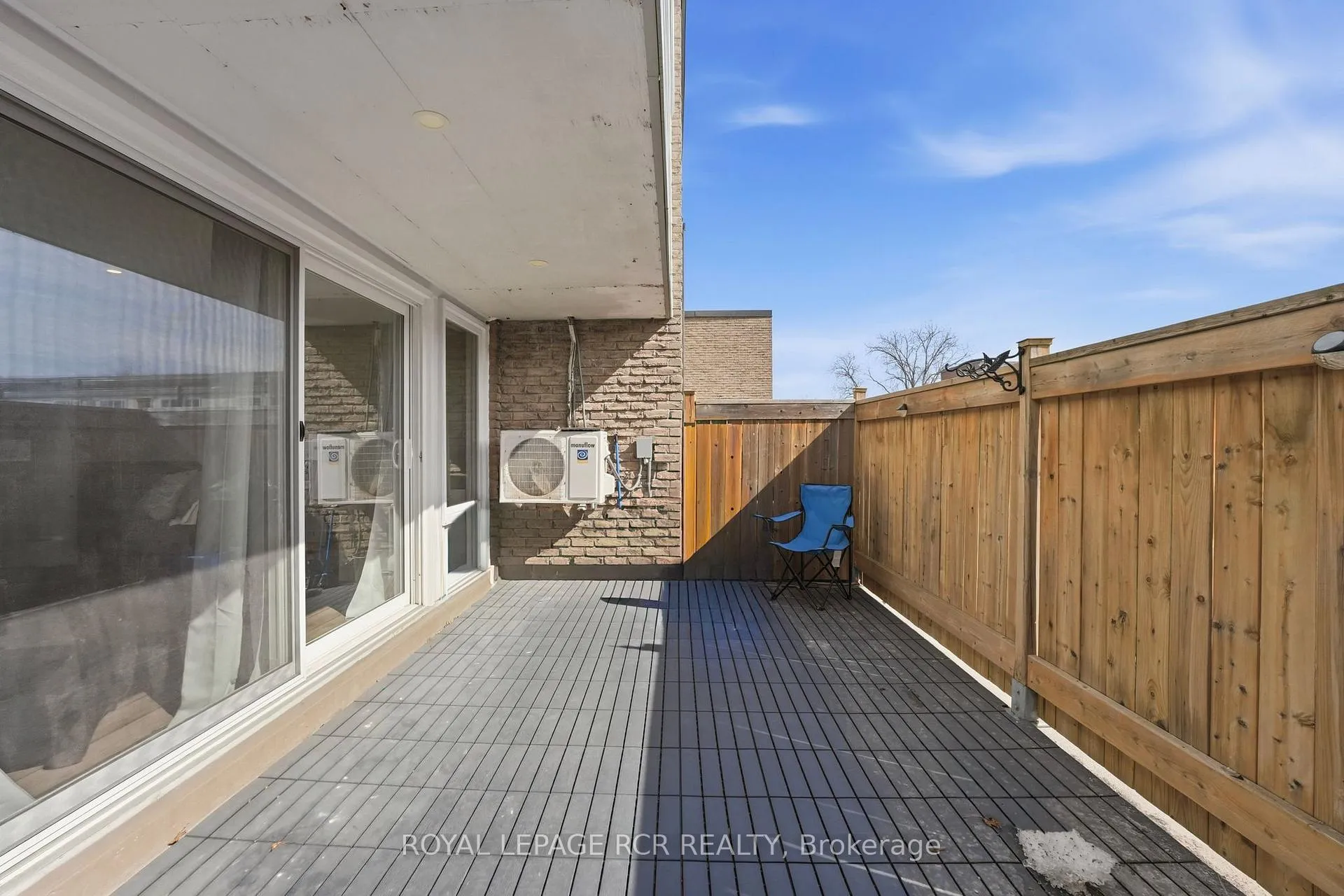 Photo 23 of Unit 28, 155 Milestone Crescent, Aurora, Aurora Village — HOMEH
