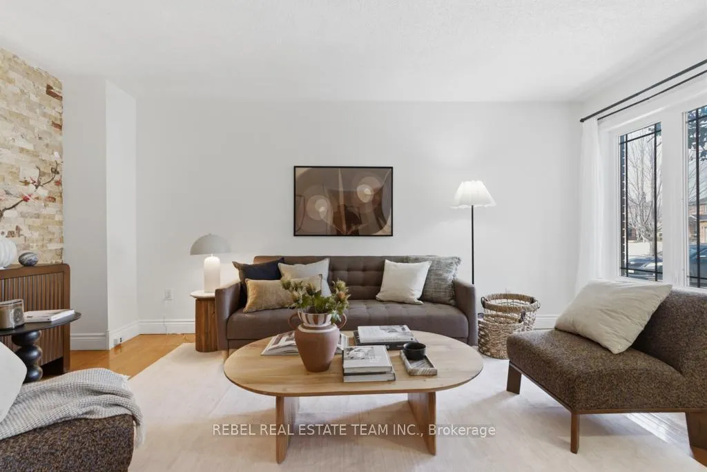 Photo 8 of 14 Oldfield Court, Ajax, Central West — HOMEH
