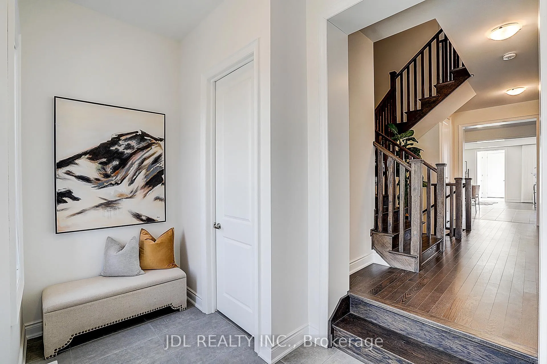 Photo 2 of 3574 Bur Oak Avenue, Markham, Cornell — HOMEH