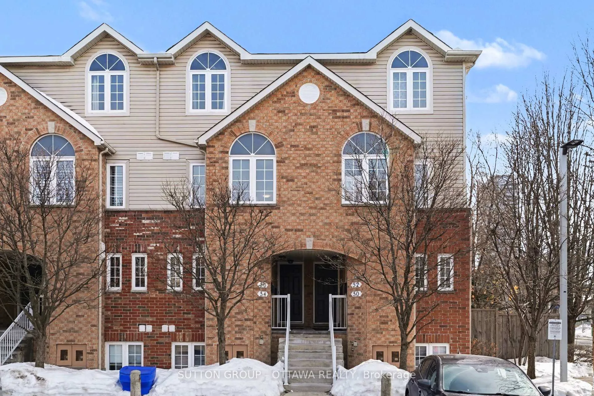 Photo 1 of 56 Steele Park Private, Ottawa, Cyrville — HOMEH