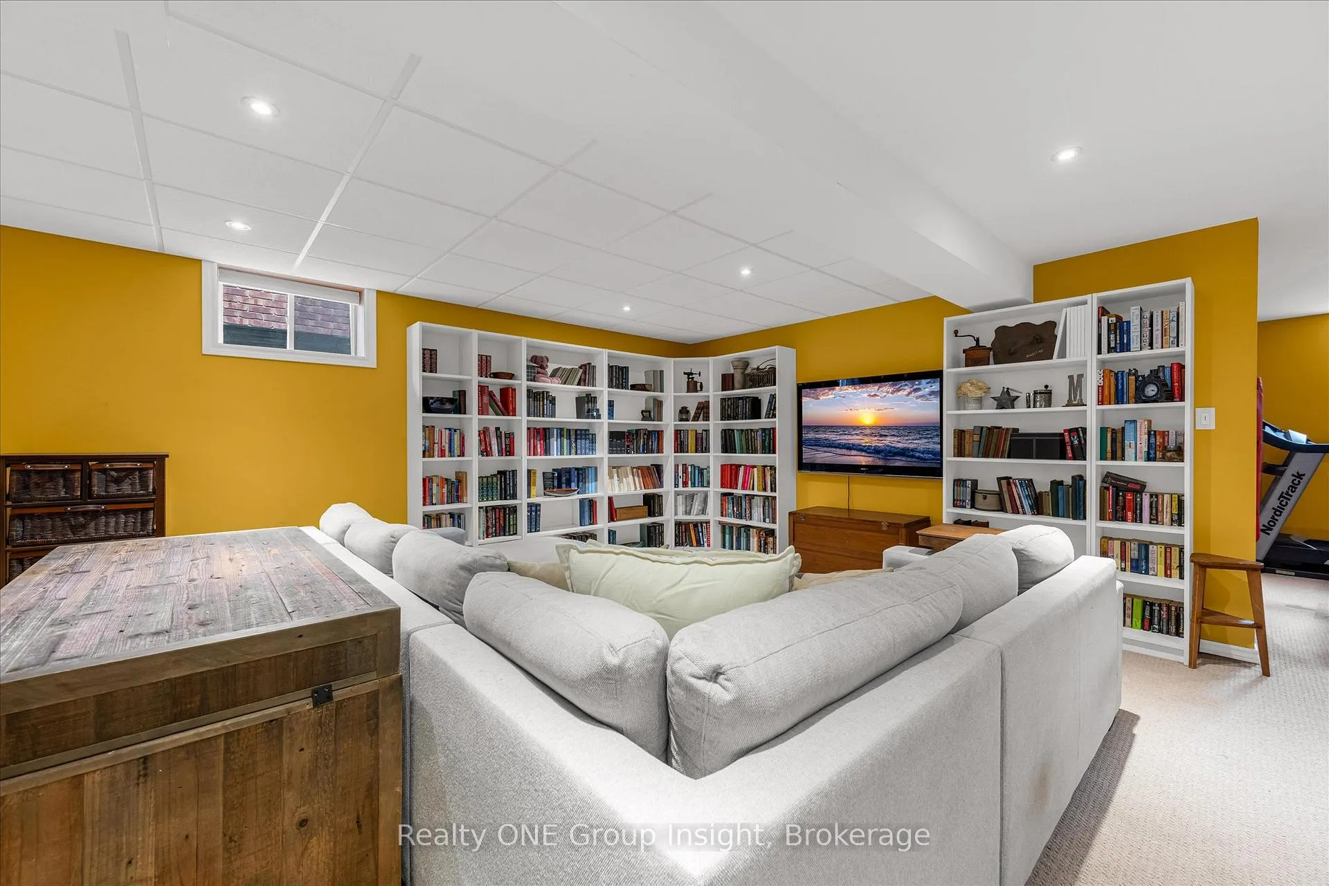 Photo 23 of 182 Silverlace Circle, Hamilton, Stoney Creek — HOMEH