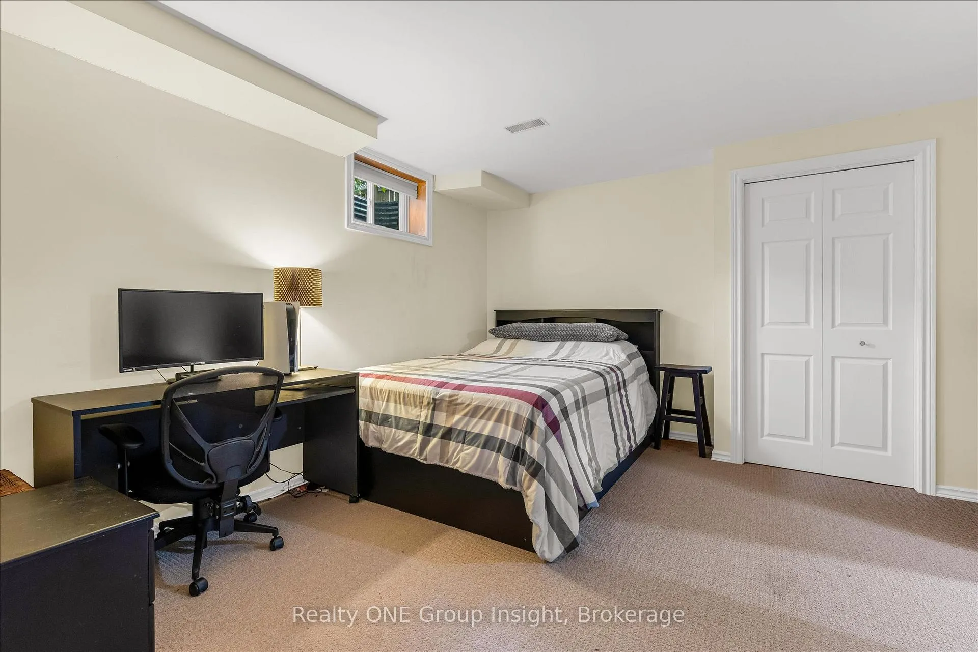 Photo 27 of 182 Silverlace Circle, Hamilton, Stoney Creek — HOMEH