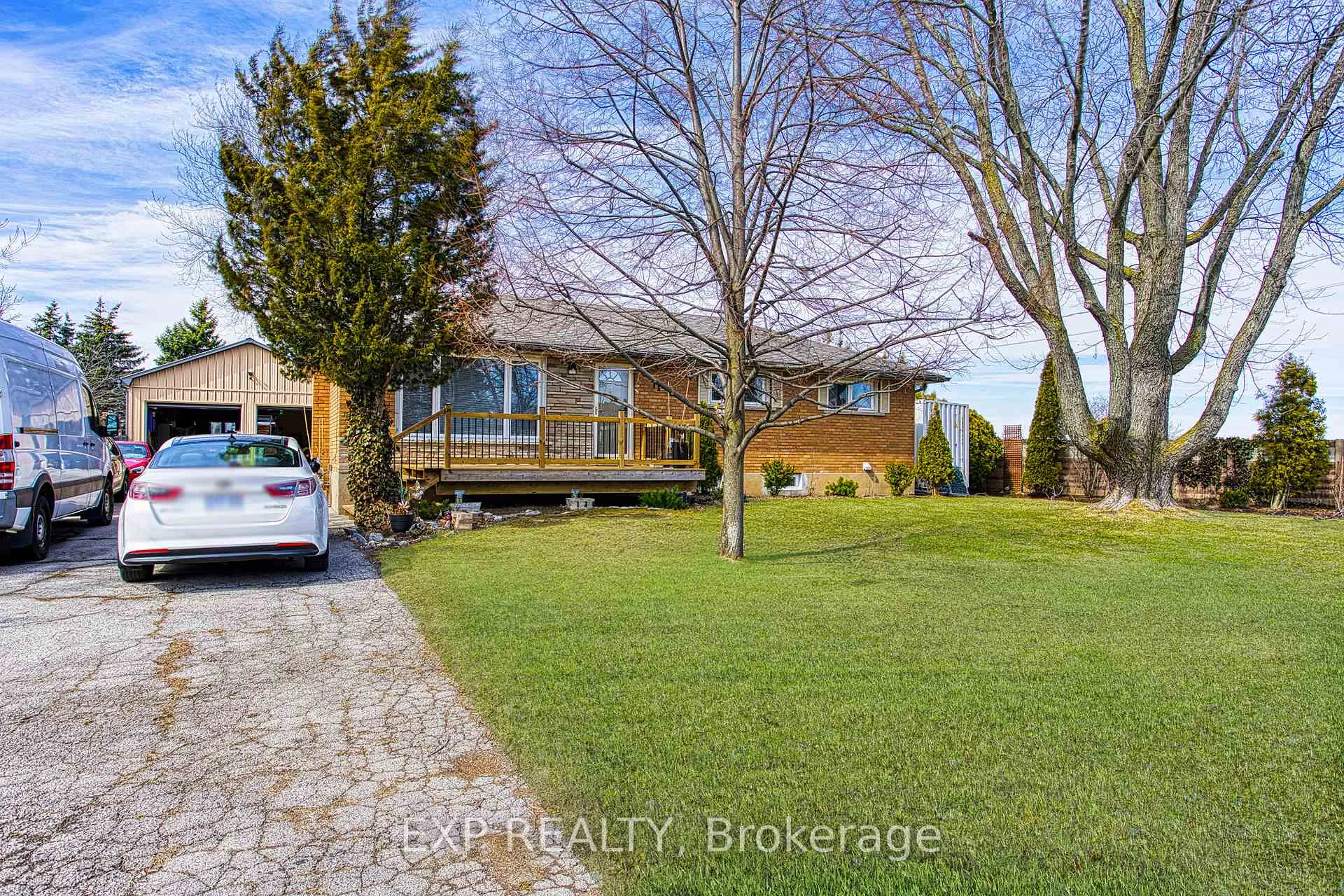Photo 2 of Unit Upper Level, 71 East Street, Hamilton, Winona Park — HOMEH