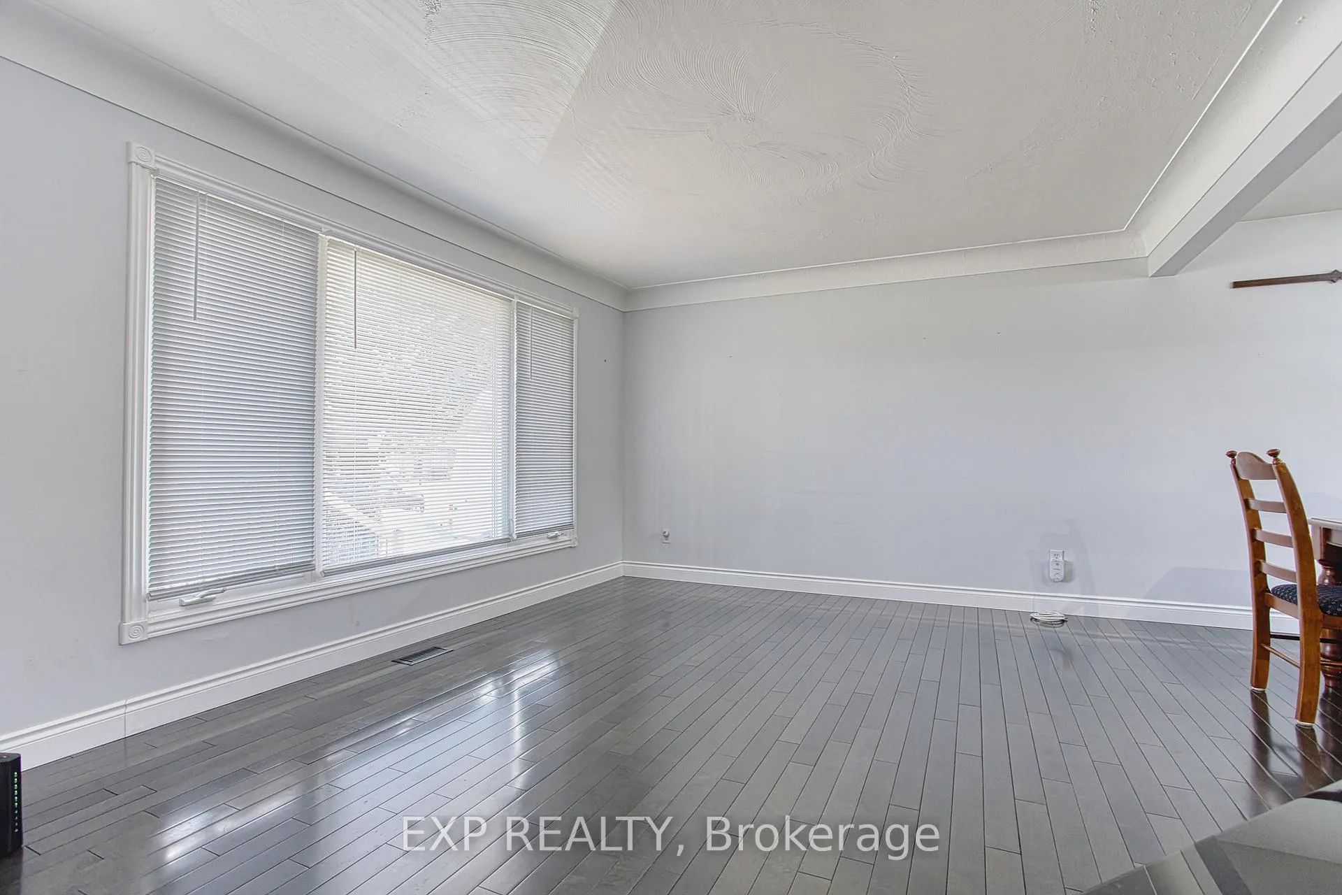 Photo 6 of Unit Upper Level, 71 East Street, Hamilton, Winona Park — HOMEH