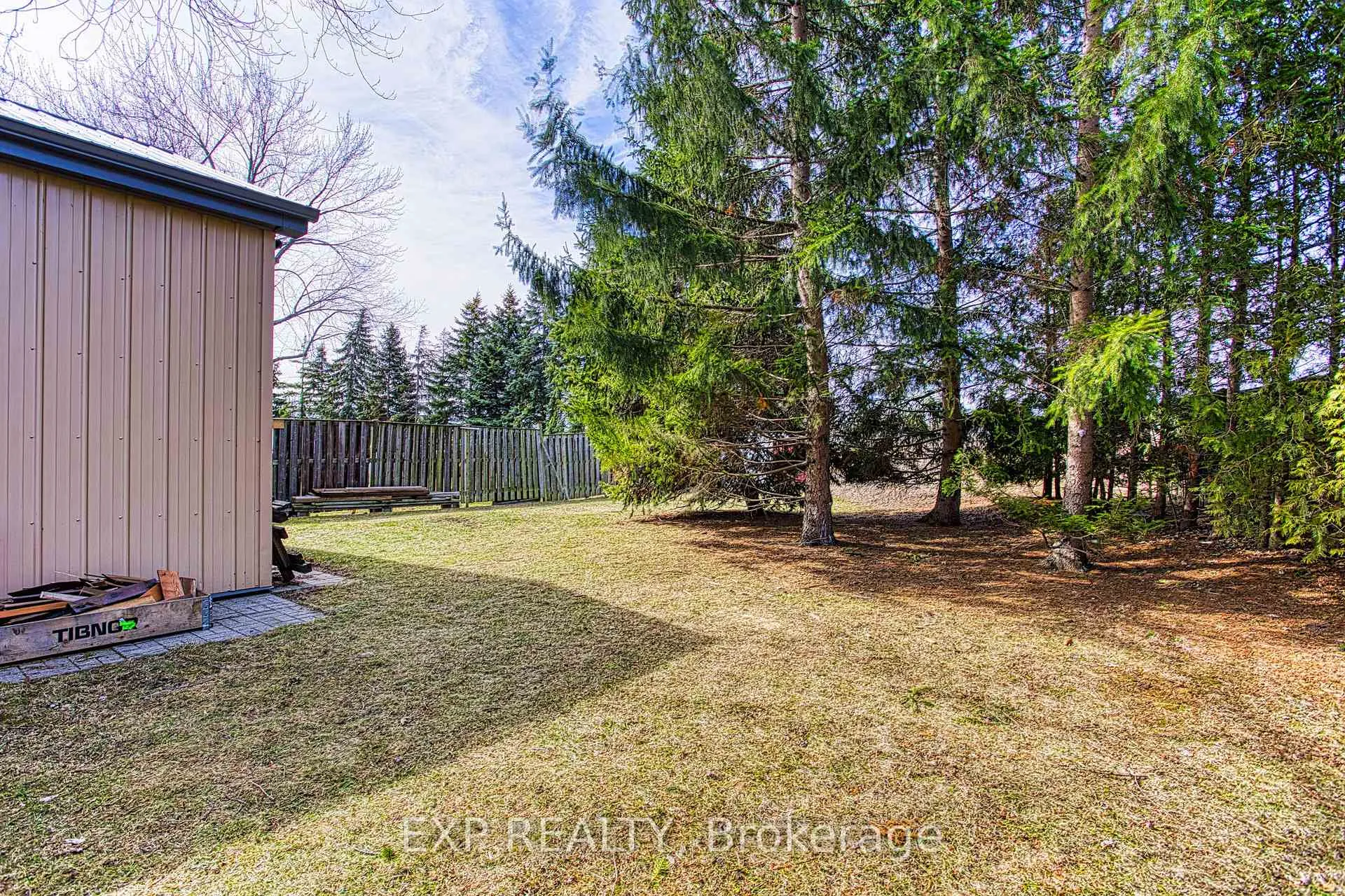 Photo 22 of Unit Upper Level, 71 East Street, Hamilton, Winona Park — HOMEH